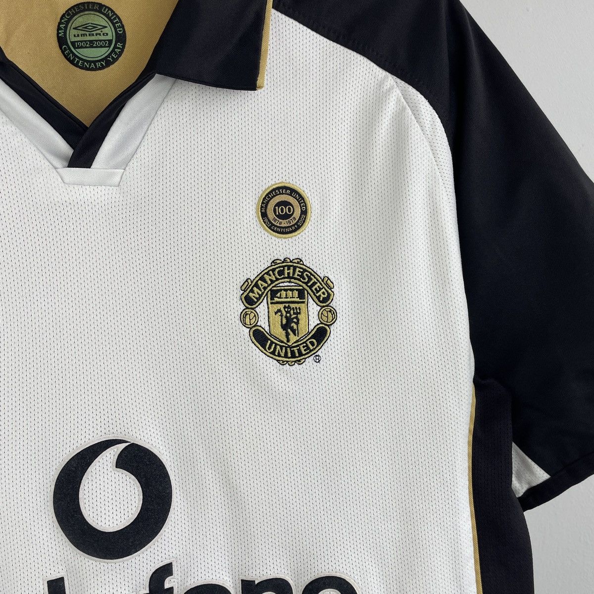 Umbro Vintage Manchester United 2001/2002 Centenary Jersey Rare Size US M / EU 48-50 / 2 - 18 Thumbnail