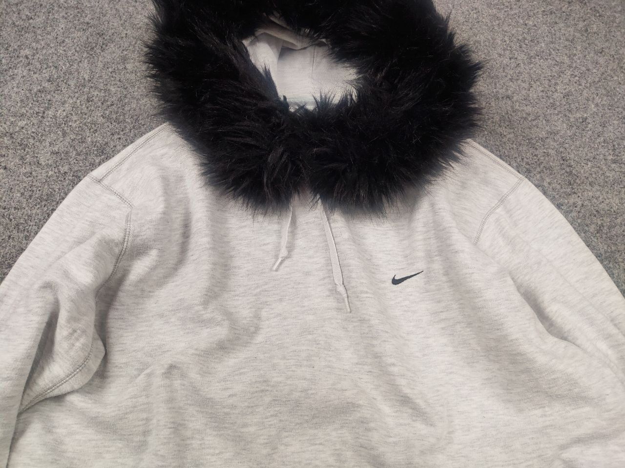 Nike Vintage Y2k Nike Oversized Fur Hoodie if six was nine style Size US XL / EU 56 / 4 - 5 Thumbnail