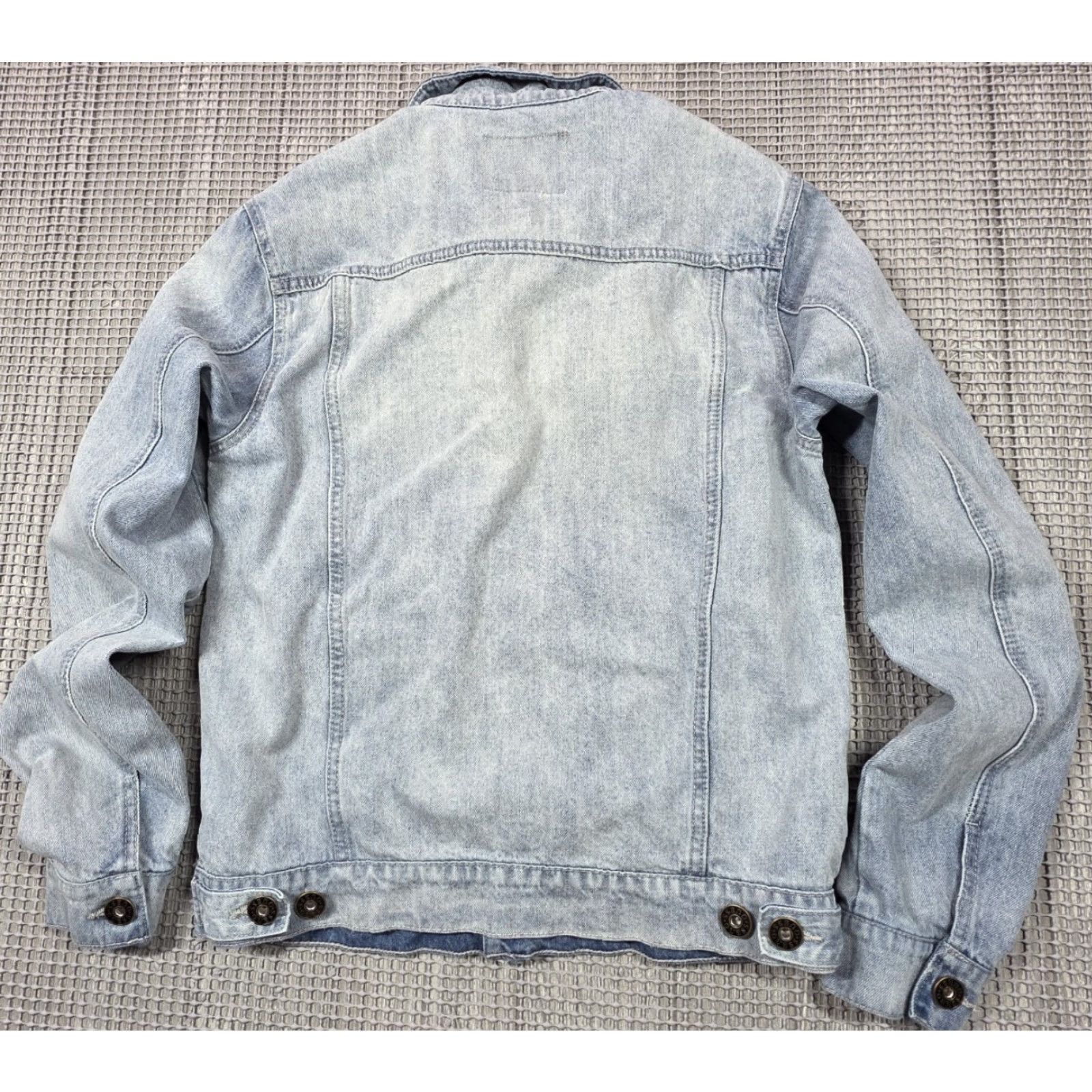 Guess GUESS Trucker Jacket Mens S Blue Denim Distressed Fade Cotton Jacket, 90s y2k, Los Angeles, Jean, Button, Logo, Embroidered, Pockets, Casual Menswear Size US 29 - 7 Thumbnail