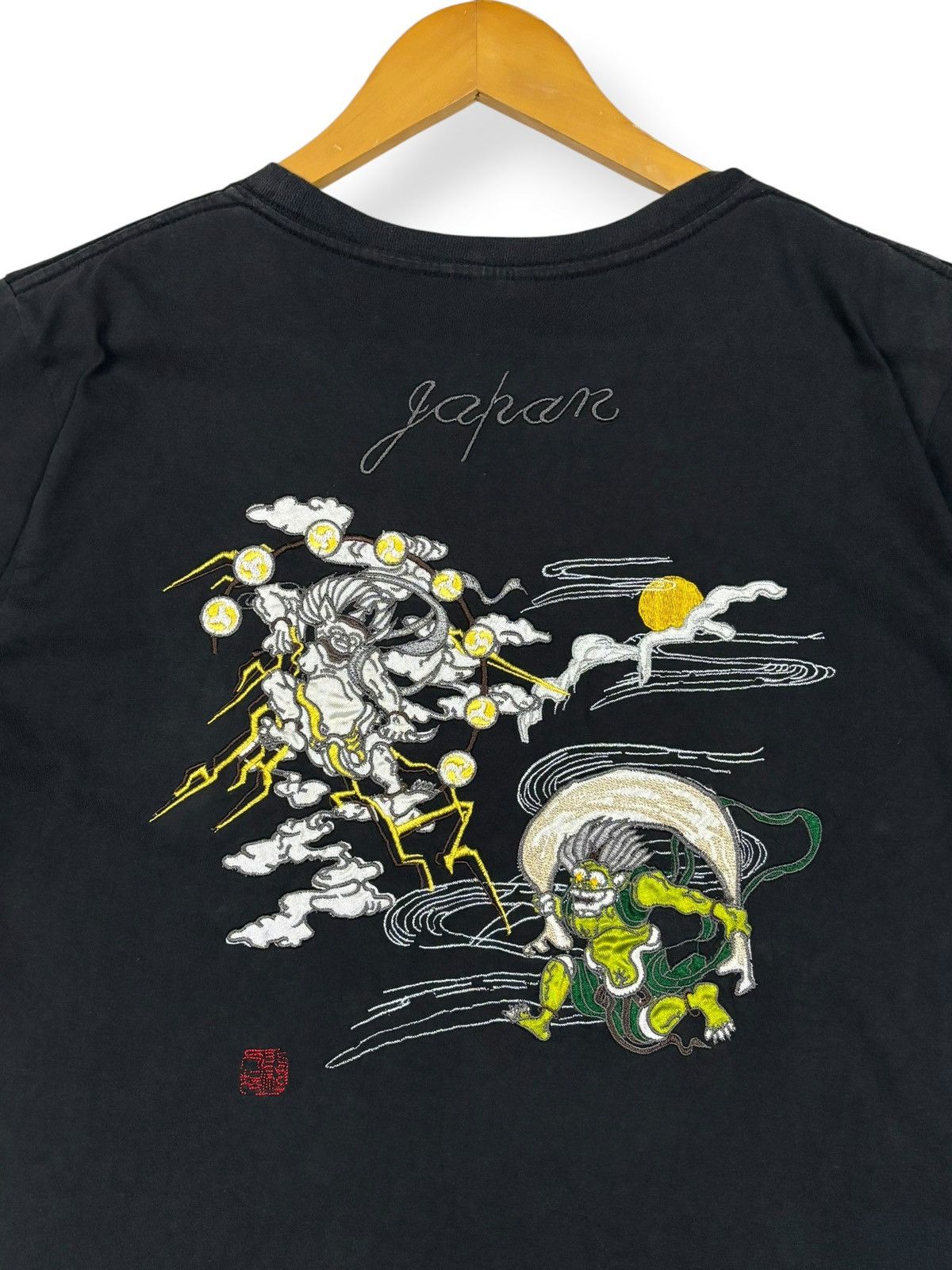 Karakuri Tamashii Zeku Japanese Fujin Raijin Embroidered Sukajan Style T-shirt Size US S / EU 44-46 / 1 - 9 Thumbnail