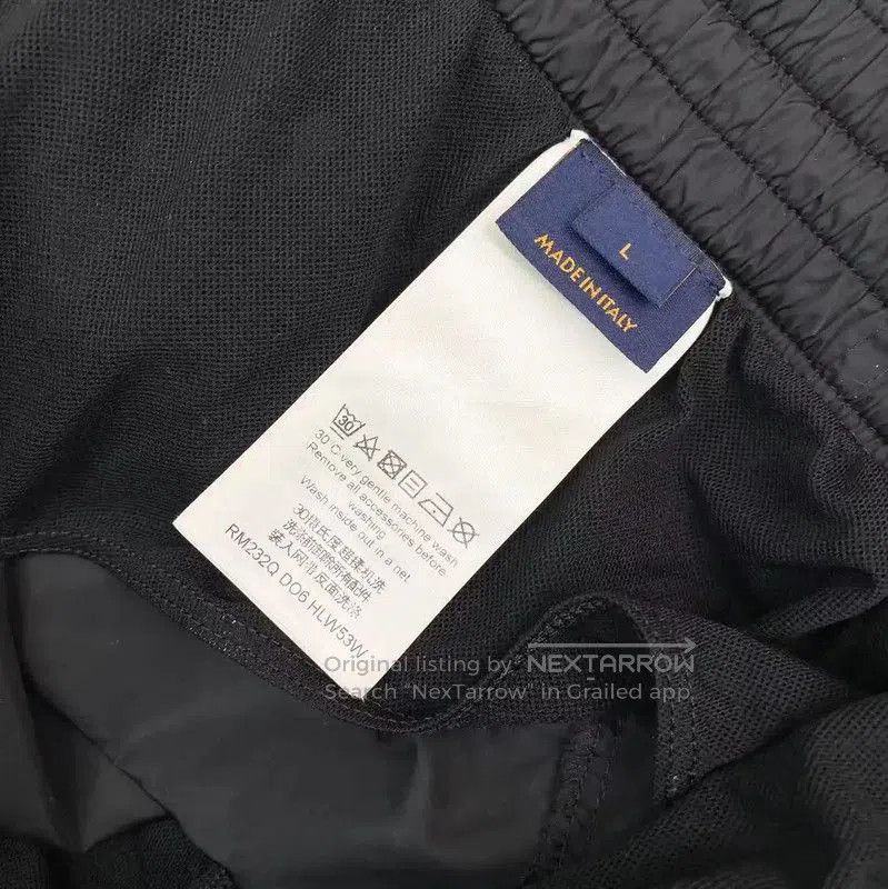 Louis Vuitton Louis Vuitton Black Nylon Ladies Shorts . Size 30" / US 8 / IT 44 - 5 Thumbnail