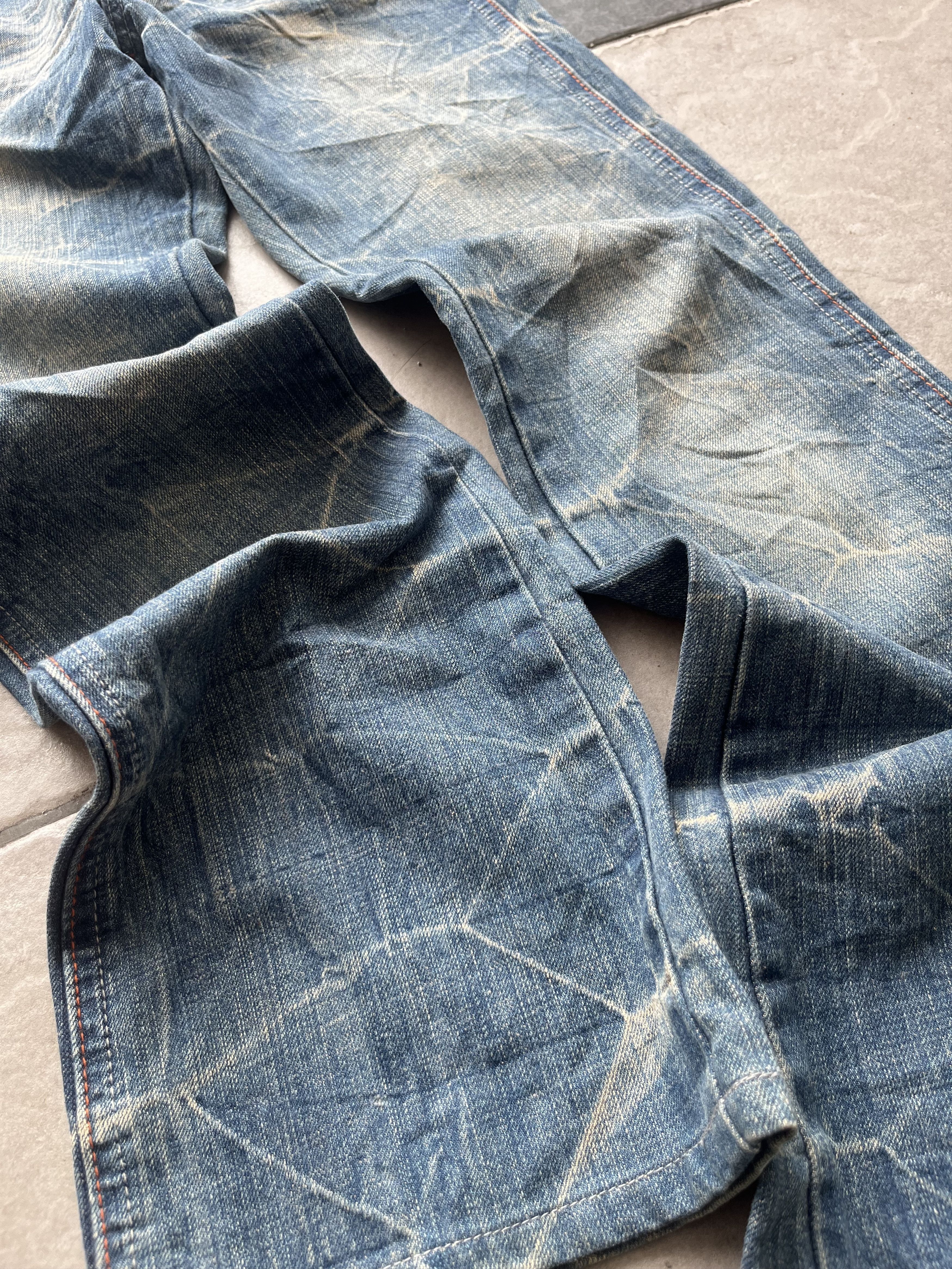 Tornado Mart 💥rare💥valman barbwire whisker flare jeans Size US 27 - 3 Thumbnail