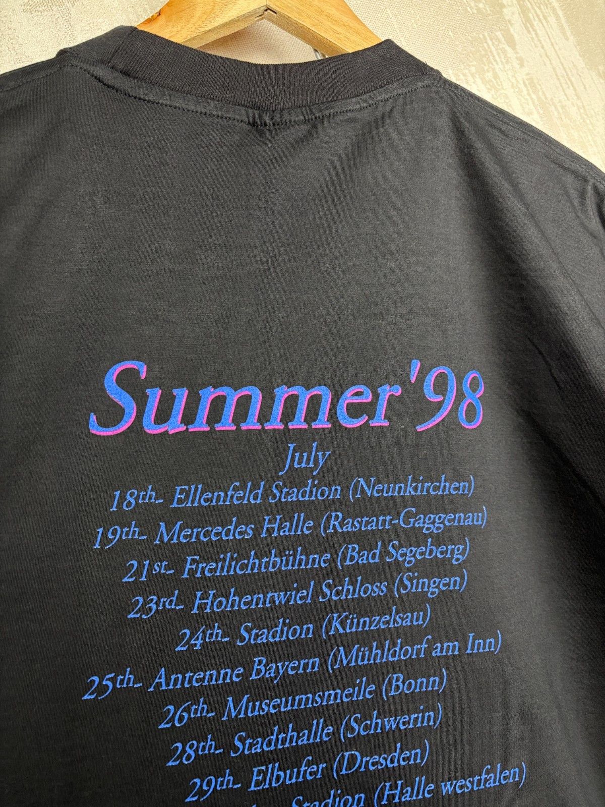 Vintage Vintage Chris de Burgh Summer Tour 1998 T-shirt Size US XL / EU 56 / 4 - 16 Thumbnail