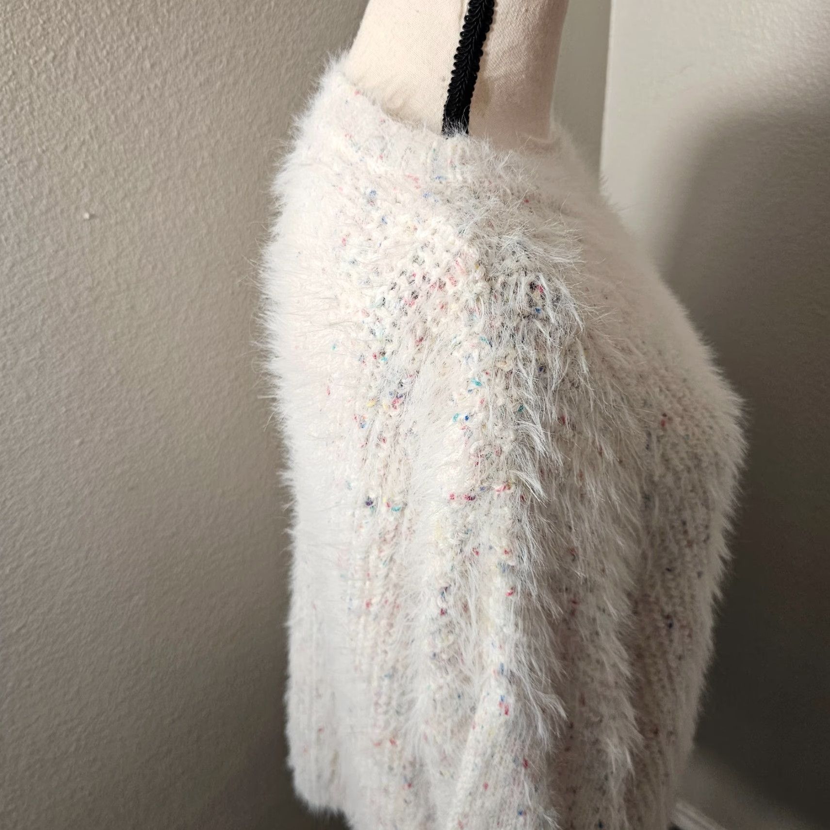 Forever 21 Forever 21 Women’s White Multicolor Spotted Sweater Long Sleeve Size L Size L / US 10 / IT 46 - 4 Thumbnail