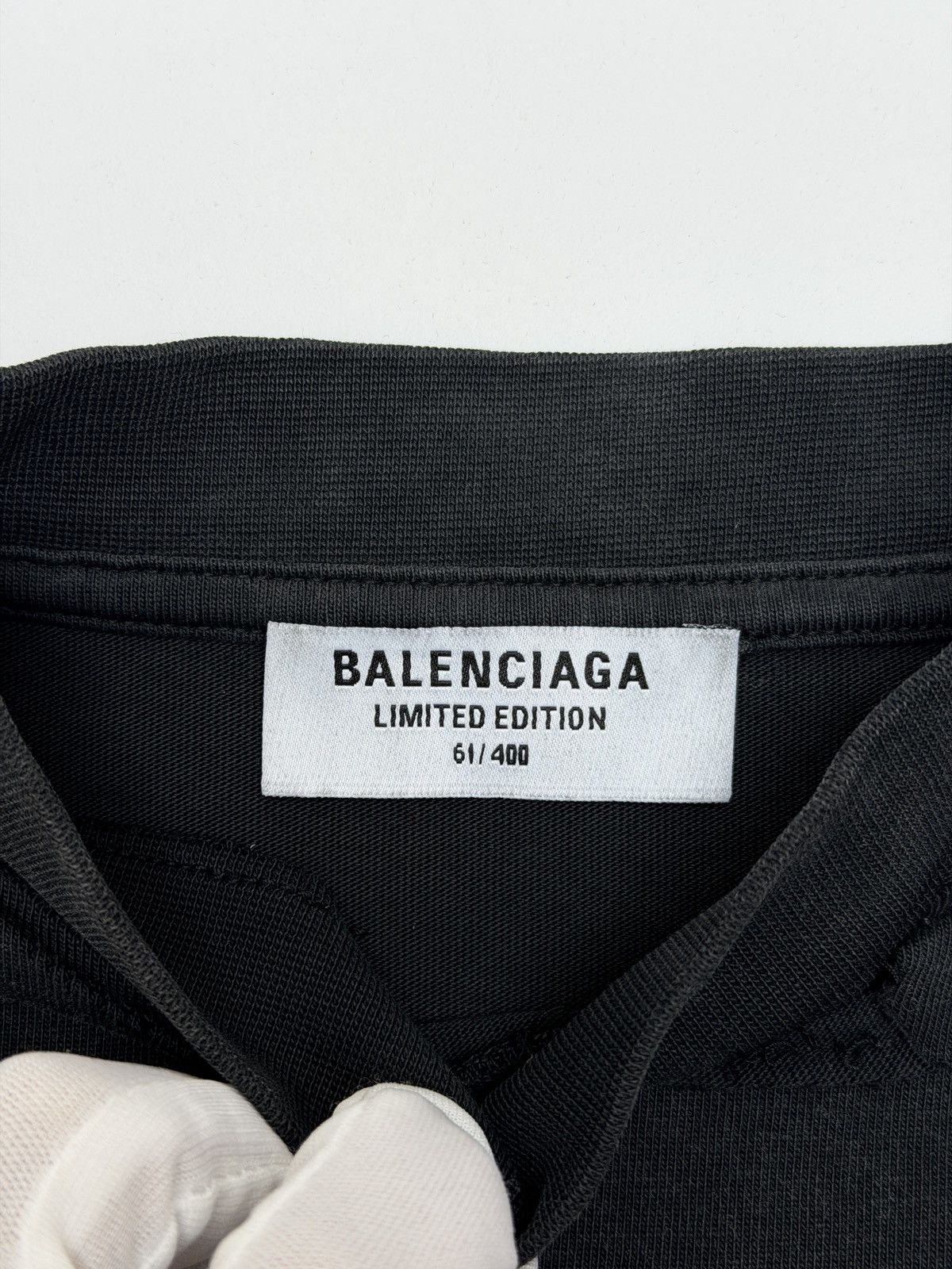 Balenciaga Balenciaga Aya Nakamura Longsleeve Tee Shirt Size US M / EU 48-50 / 2 - 9 Thumbnail