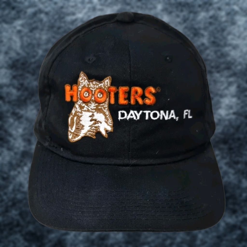 Vintage VINTAGE Hooters Hat Snapback Black Daytona Florida Made In USA Embroidered Cap Adjustable 1980s Mens Size ONE SIZE - 1 Thumbnail