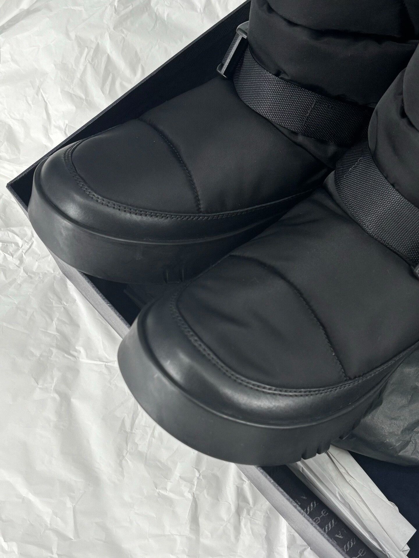 Prada prada men's winter snow boots, black nylon Size US 5 / EU 37 - 7 Thumbnail