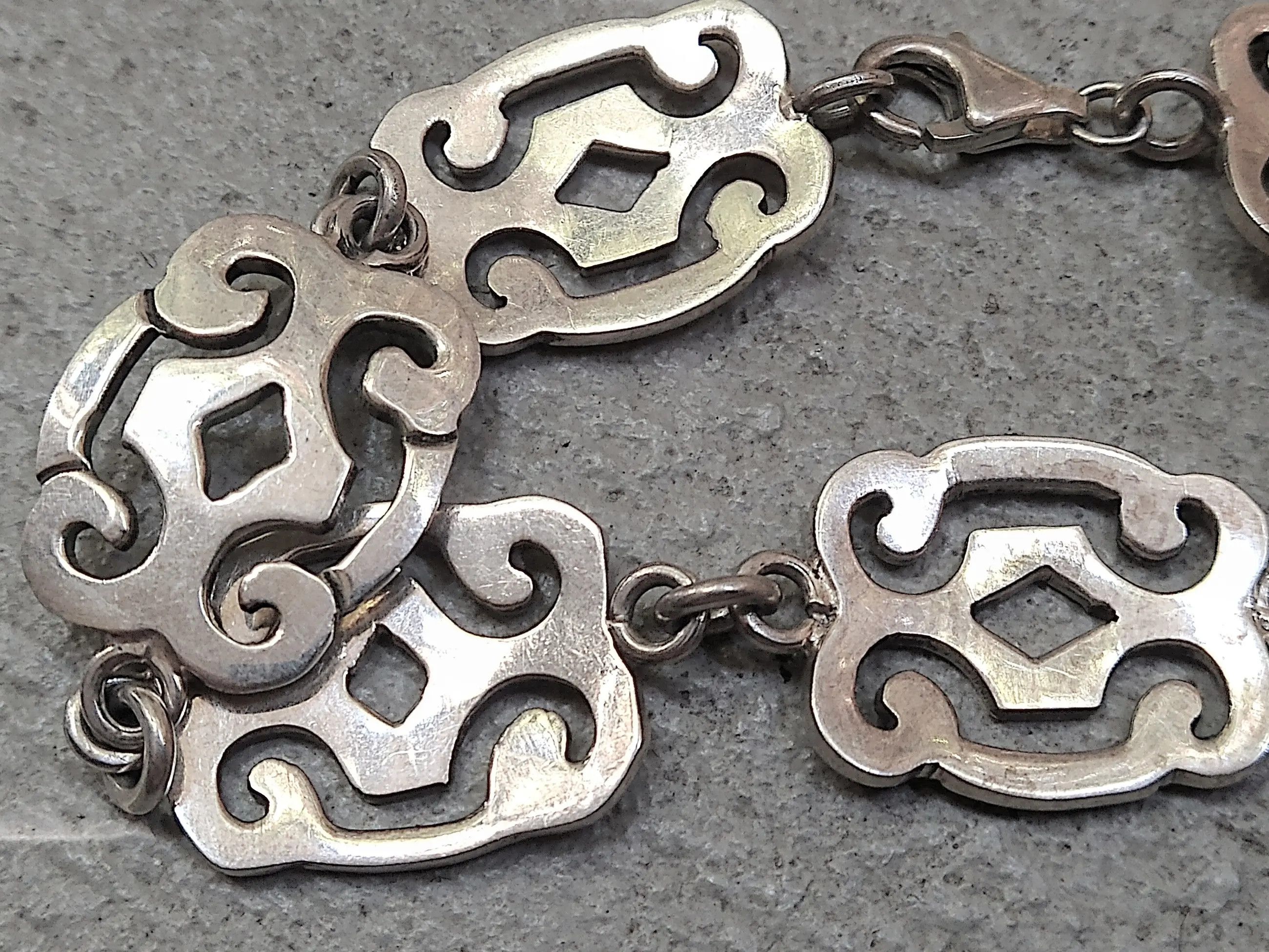 Sterling Silver Vintage Sterling Silver Bracelet 8" Mexico Link Chain Modern Size ONE SIZE - 12 Thumbnail