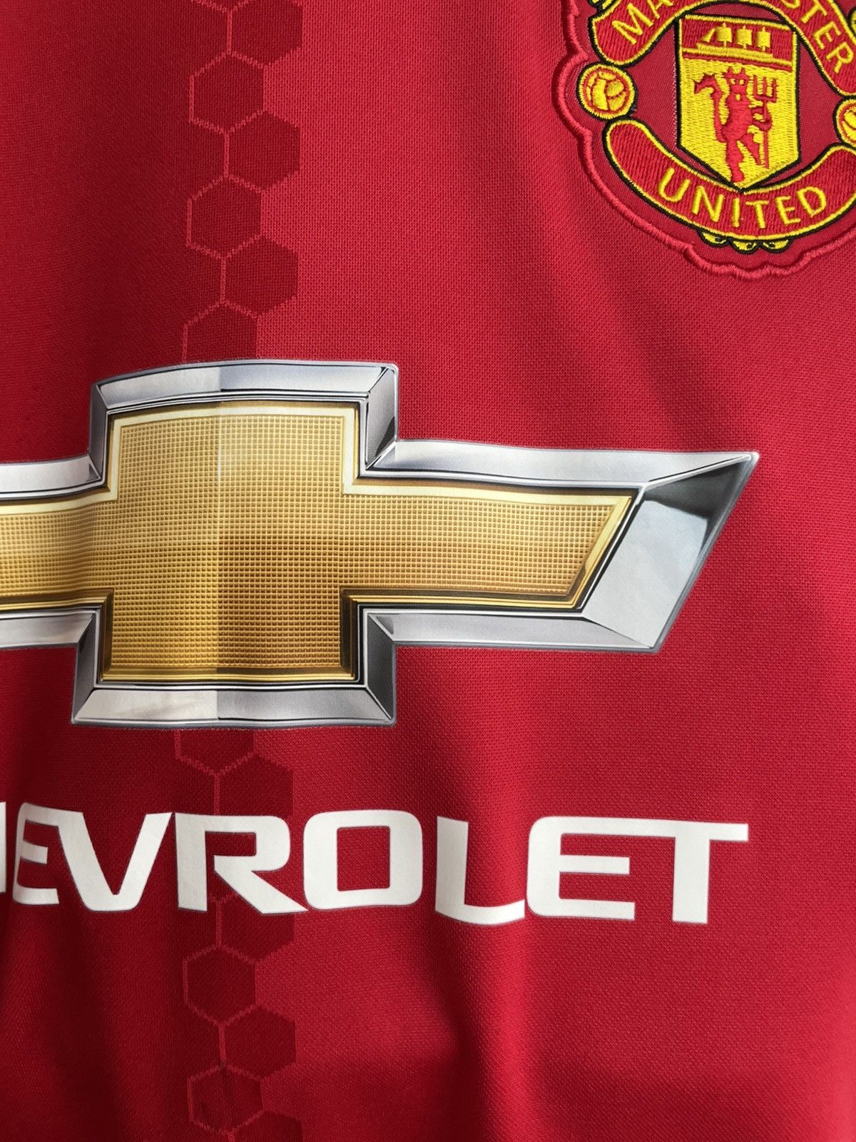 Adidas Manchester United 2016 2017 Signed Football Shirt Jersey Size US L / EU 52-54 / 3 - 10 Thumbnail
