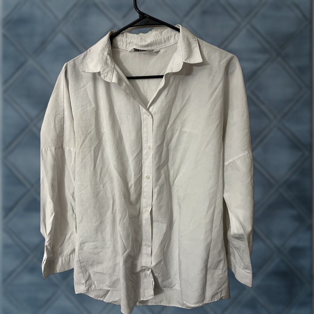 Vintage Big Dart Shirt Button-Up Long Sleeve White Womens L Casual Solid Pattern Size L / US 10 / IT 46 - 1 Thumbnail