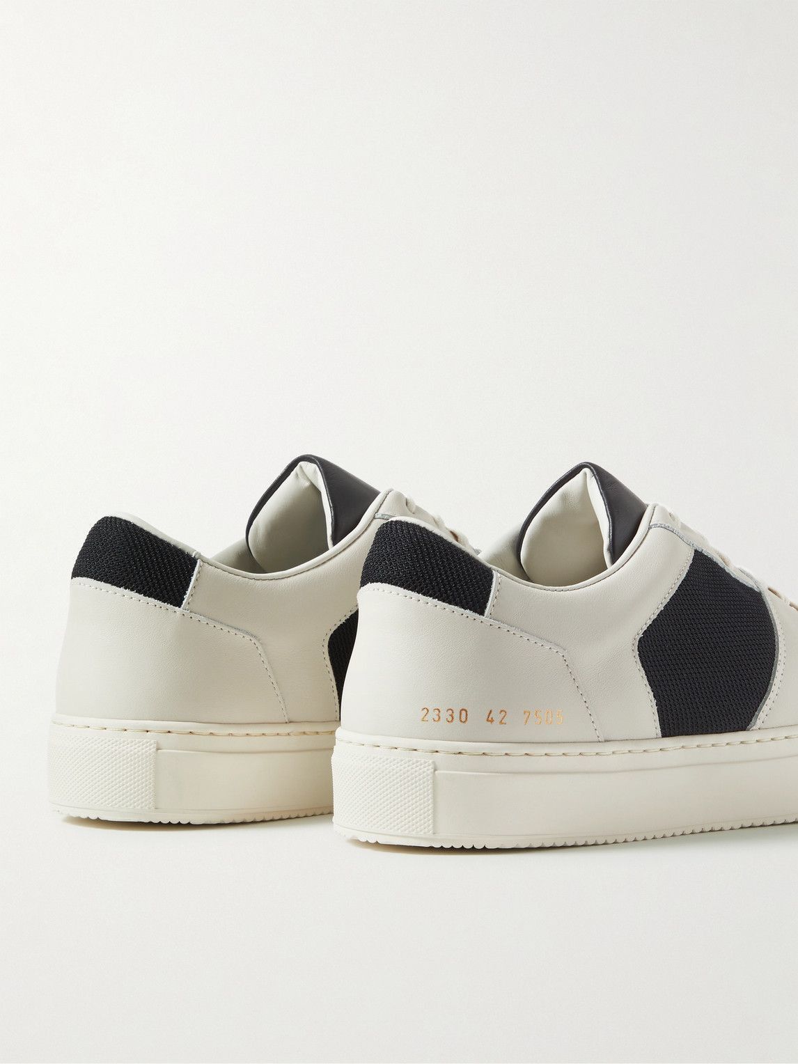 Common Projects COMMON PROJECTS DECADES LOW 2330 Size US 9 / EU 42 - 6 Thumbnail