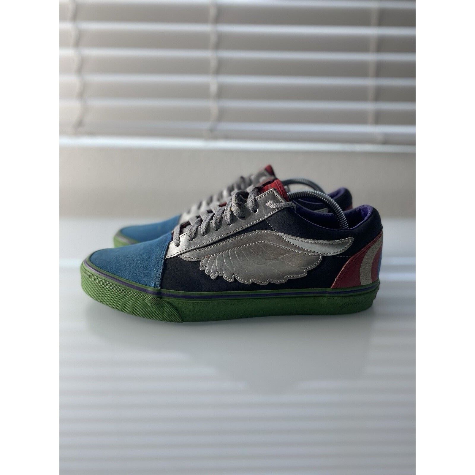 Vans VANS Old Skool x Marvel Avengers Size 11 2018 Size US 11 / EU 44 - 1 Thumbnail