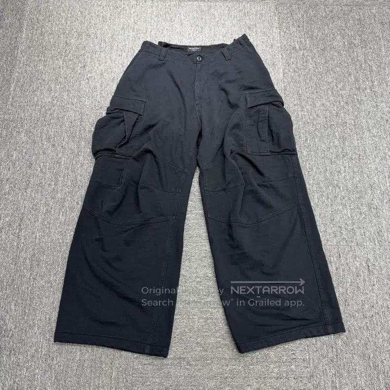 Balenciaga Balenciaga size M overall Size US 27 - 1 Thumbnail