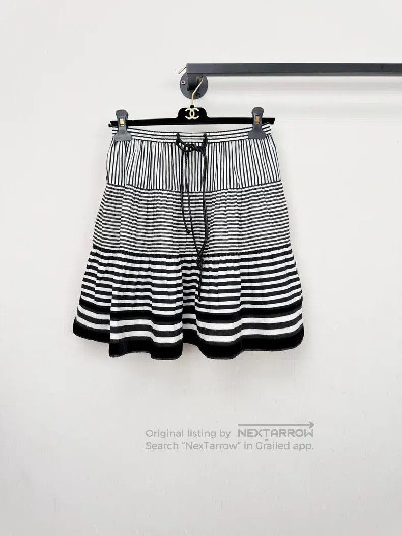 Louis Vuitton Louis Vuitton Striped Skirt Size 35" - 1 Thumbnail