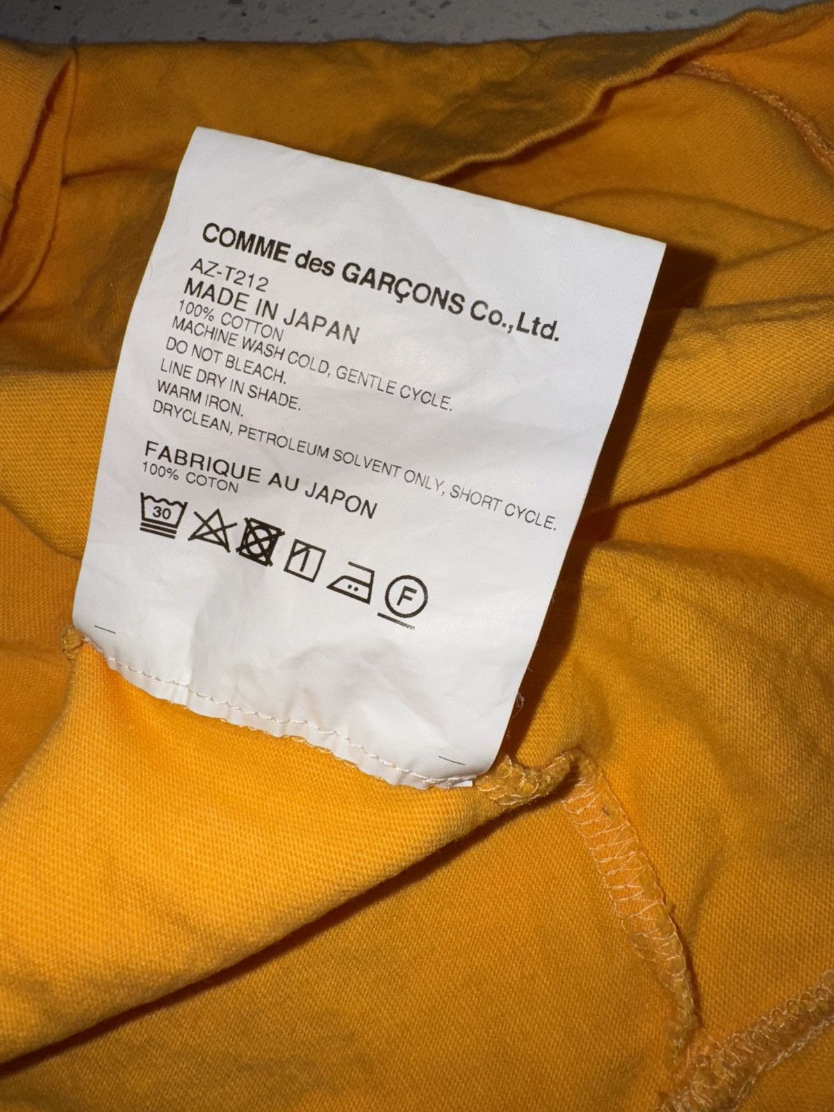 Comme des Garcons Comme Des Garcons Orange Heart Tee Size US XL / EU 56 / 4 - 5 Thumbnail