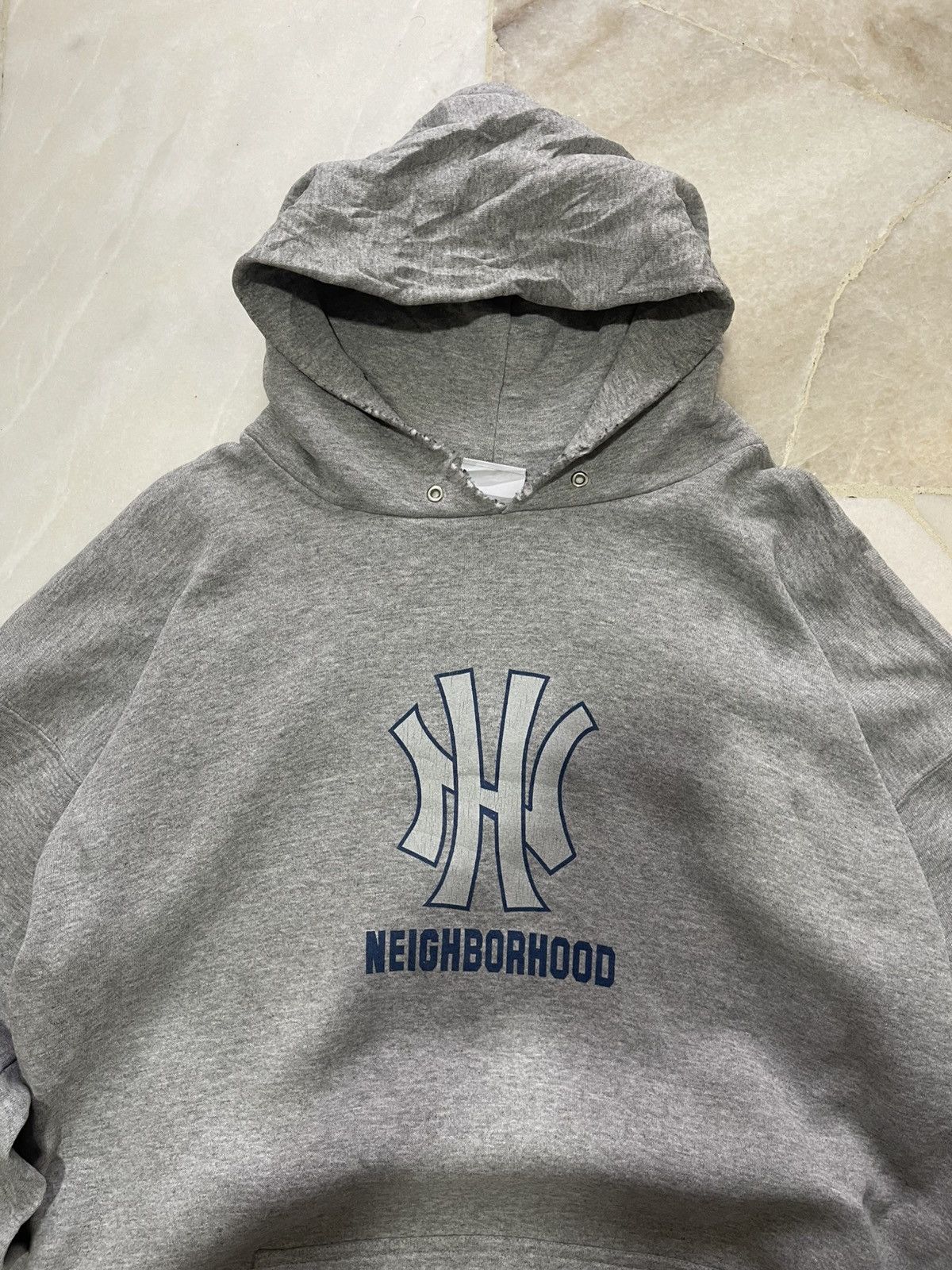 Neighborhood 90s Neighborhood Distressed Hoodie Size US XL / EU 56 / 4 - 3 Thumbnail