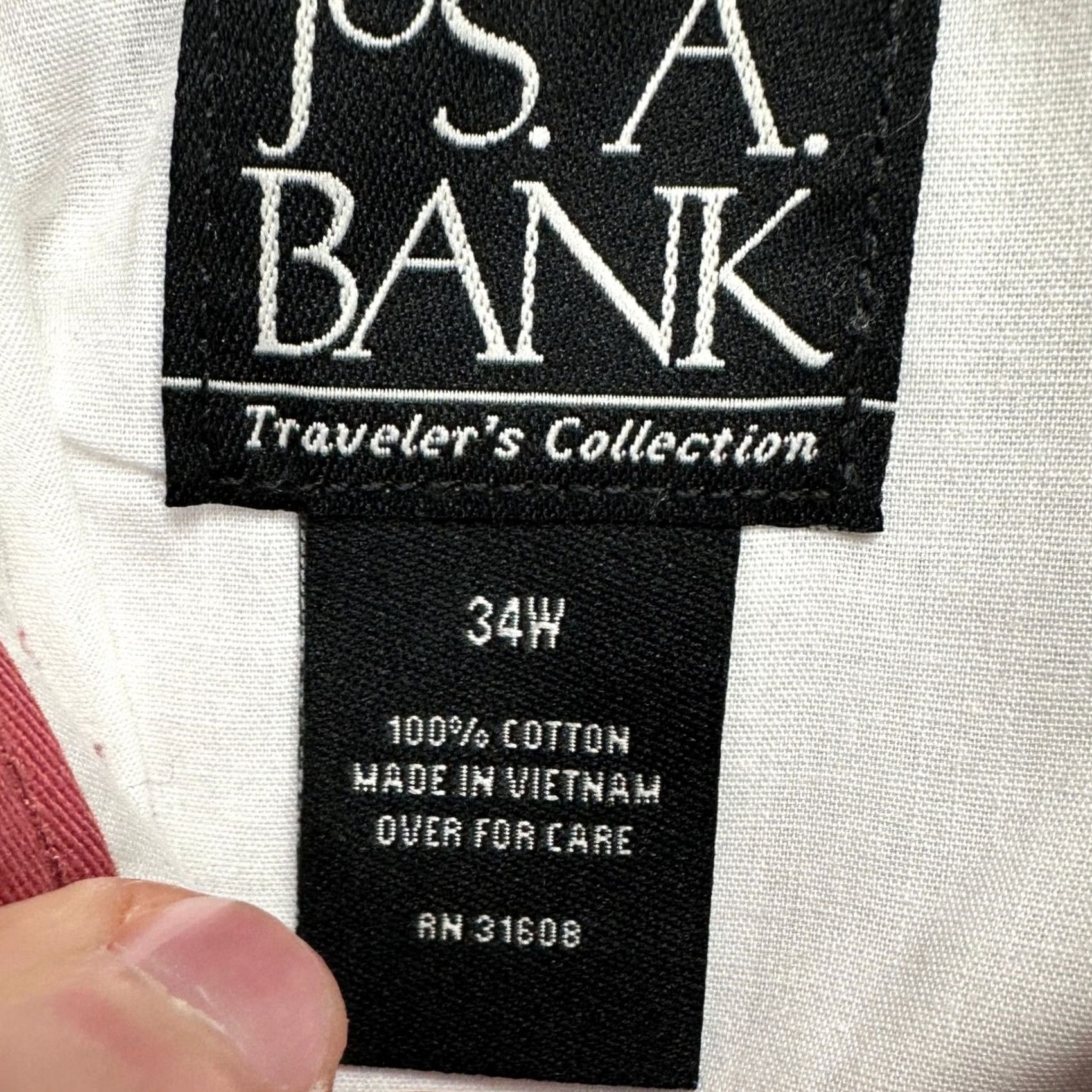 Jos. A. Bank Jos. A. Bank Travelers Collection Mens Khakis Shorts 34 Coral Pleated Pockets Cotton Microfiber Solid Casual Preppy Mens 34 Inseam 8.5 in Docked Pink Size US 34 / EU 50 - 4 Thumbnail