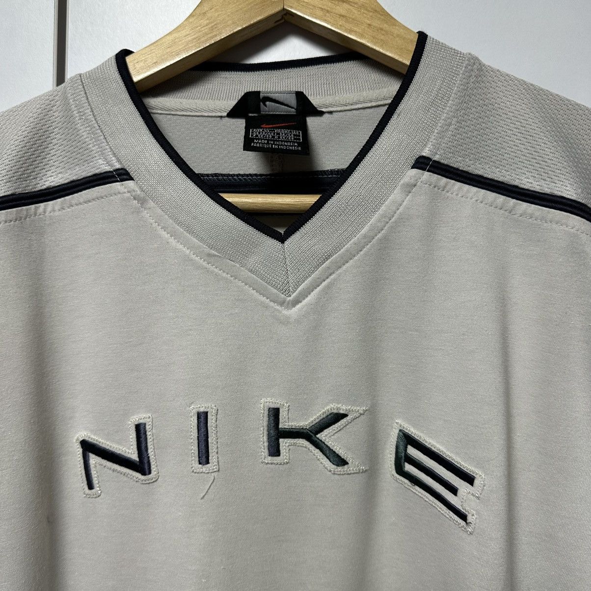 Nike Nike Vintage 90s 00s T-shirts Rare Size US XL / EU 56 / 4 - 4 Thumbnail