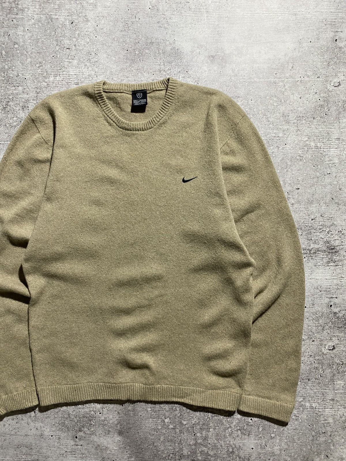 Nike × Vintage NIKE RARE VINTAGE SWEATER Size US L / EU 52-54 / 3 - 4 Thumbnail