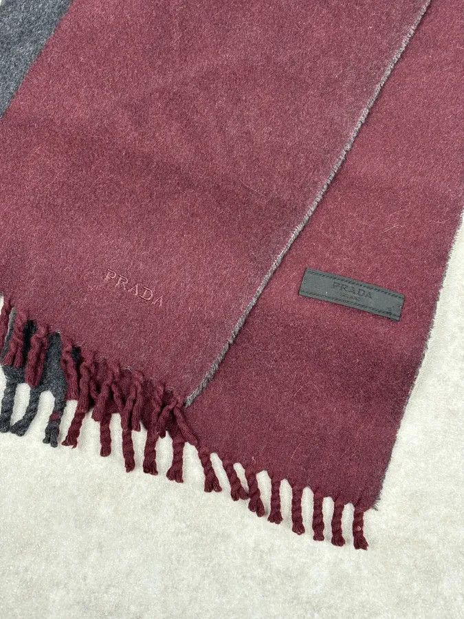 Prada 2000s Prada Bordeaux & Grey Cashmere Scarf Size ONE SIZE - 6 Thumbnail