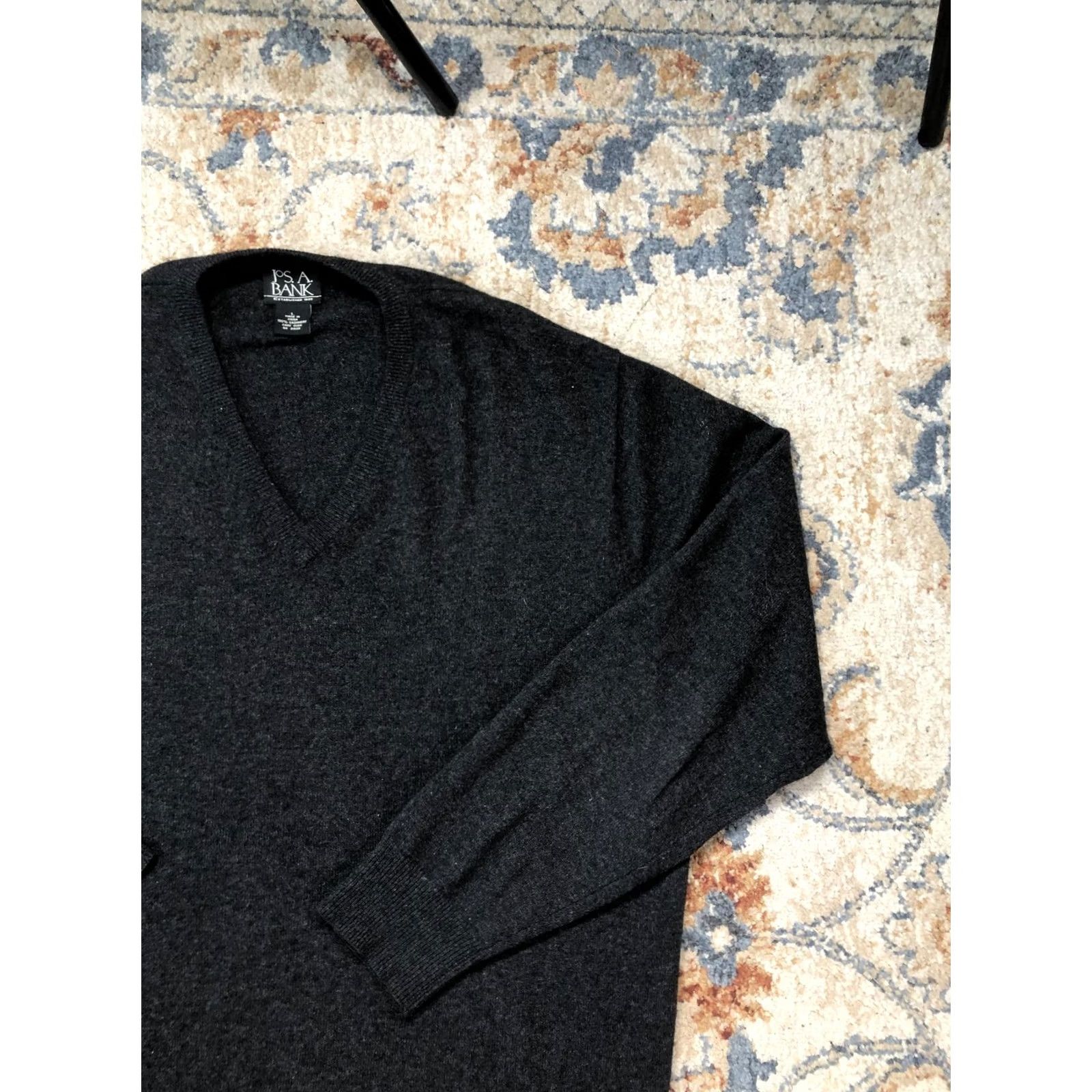 Jos. A. Bank Jos. A. Bank Sweater Mens L Gray 100% Cashmere V-Neck Knit Pullover Lightweight Business Mens Size US L / EU 52-54 / 3 - 4 Thumbnail