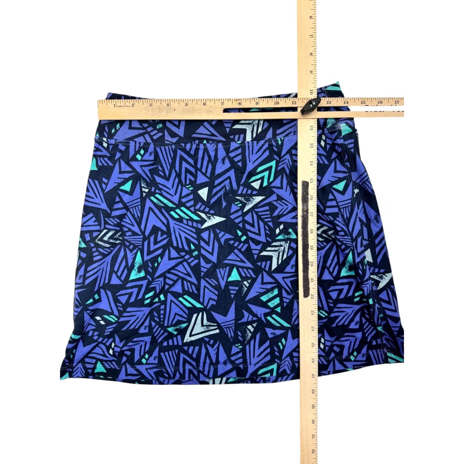 Patagonia VINTAGE Patagonia Morning Glory Geometric Print Stretch Mini Pull On Skirt Size Small Size 28" / US 6 / IT 42 - 2 Thumbnail