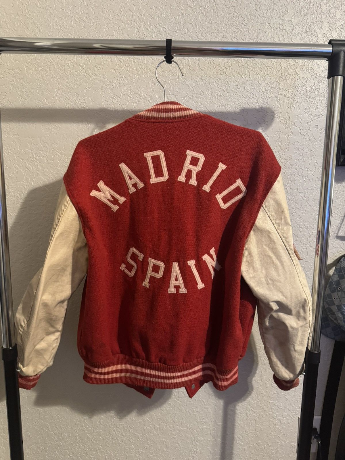 Vintage Varsity Track Jacket Red 1980s Size US L / EU 52-54 / 3 - 4 Thumbnail