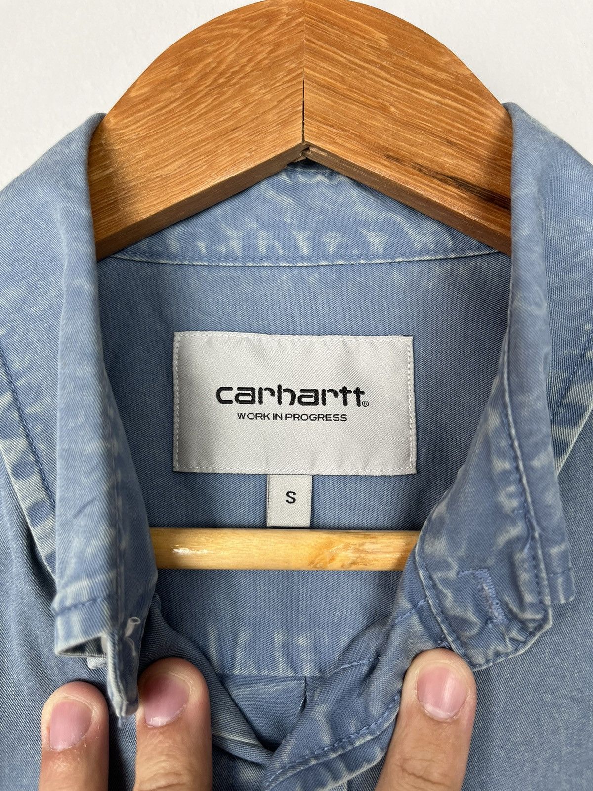 Carhartt × Carhartt Wip Carhartt Wip Logo Dyed Shirt Size US S / EU 44-46 / 1 - 8 Thumbnail