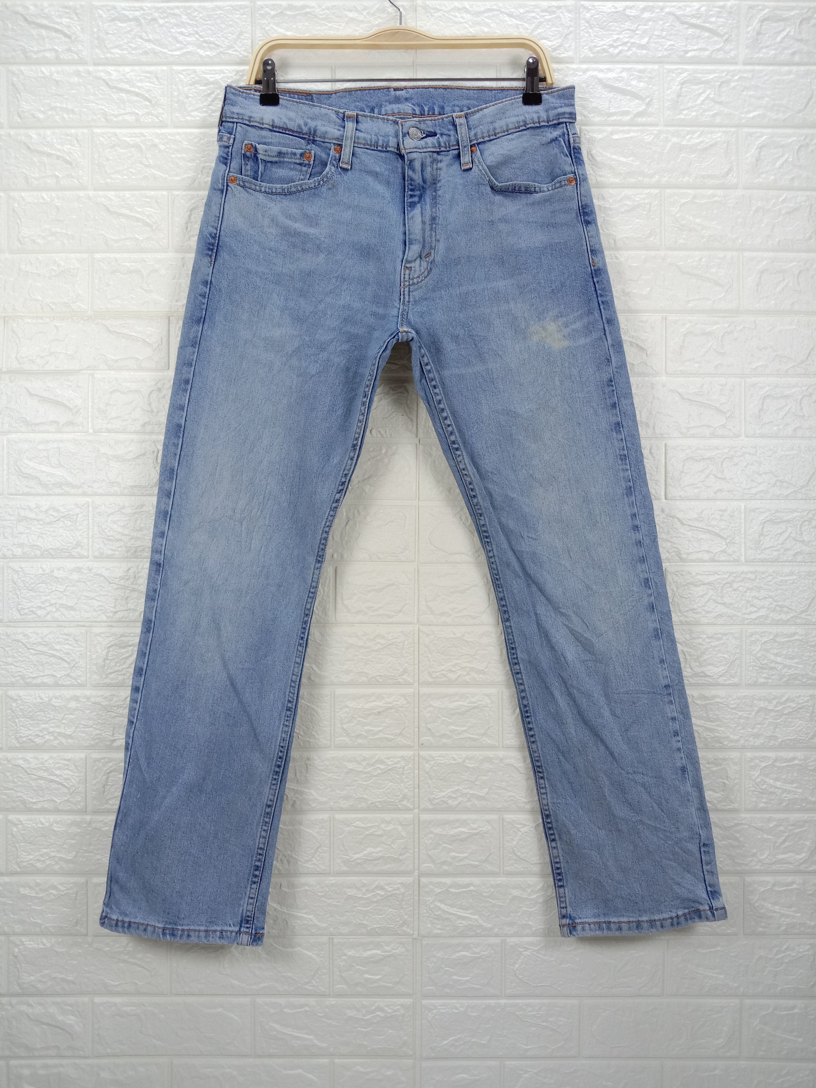 Levi's Vintage Levi's 513 Light Wash Jeans Size US 32 / EU 48 - 1 Thumbnail