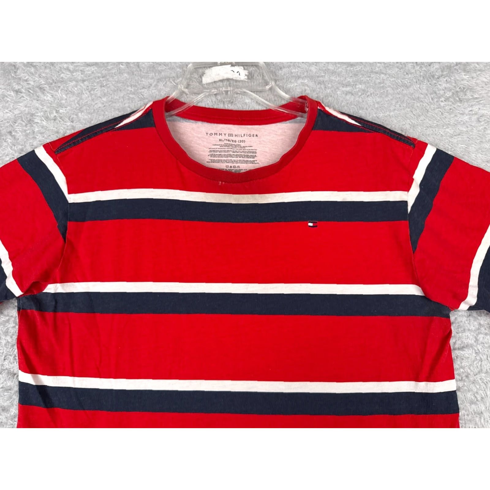 Tommy Hilfiger VINTAGE Tommy Hilfiger Shirt Women XL Red Stripe Short Sleeve Crew 100% Cotton Logo Size XL / US 12-14 / IT 48-50 - 4 Thumbnail