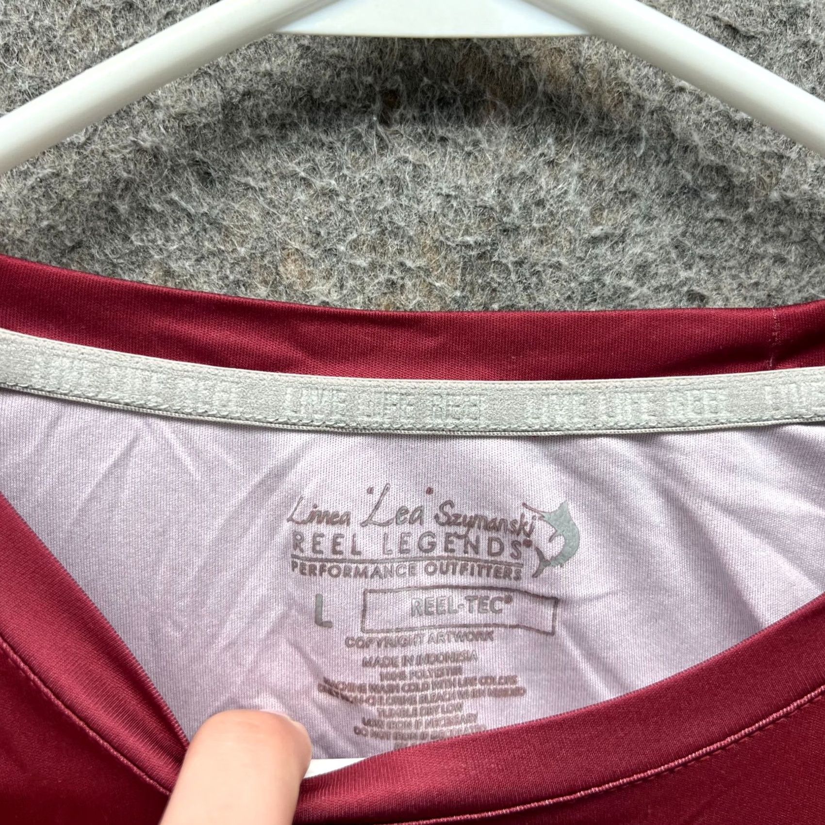 Vintage VINTAGE: No Reel Legends Shirt Mens Large Red Bass Reel Tec Performance Rash Guard Burgundy Shirt Size US L / EU 52-54 / 3 - 7 Thumbnail