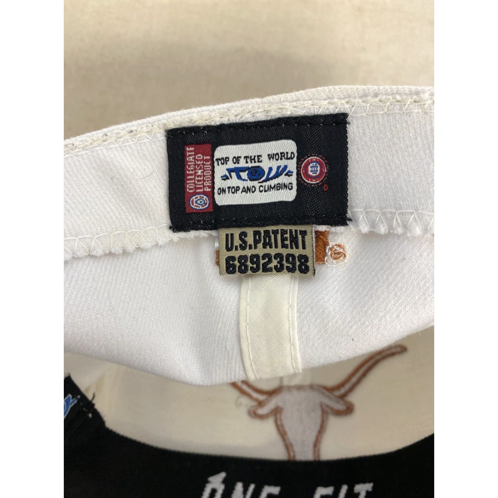 Top Of The World VINTAGE University of Texas Longhorns Baseball Cap /Unisex Adults Adjustable Beige Cotton Logo 90s College Fan Size ONE SIZE - 6 Thumbnail