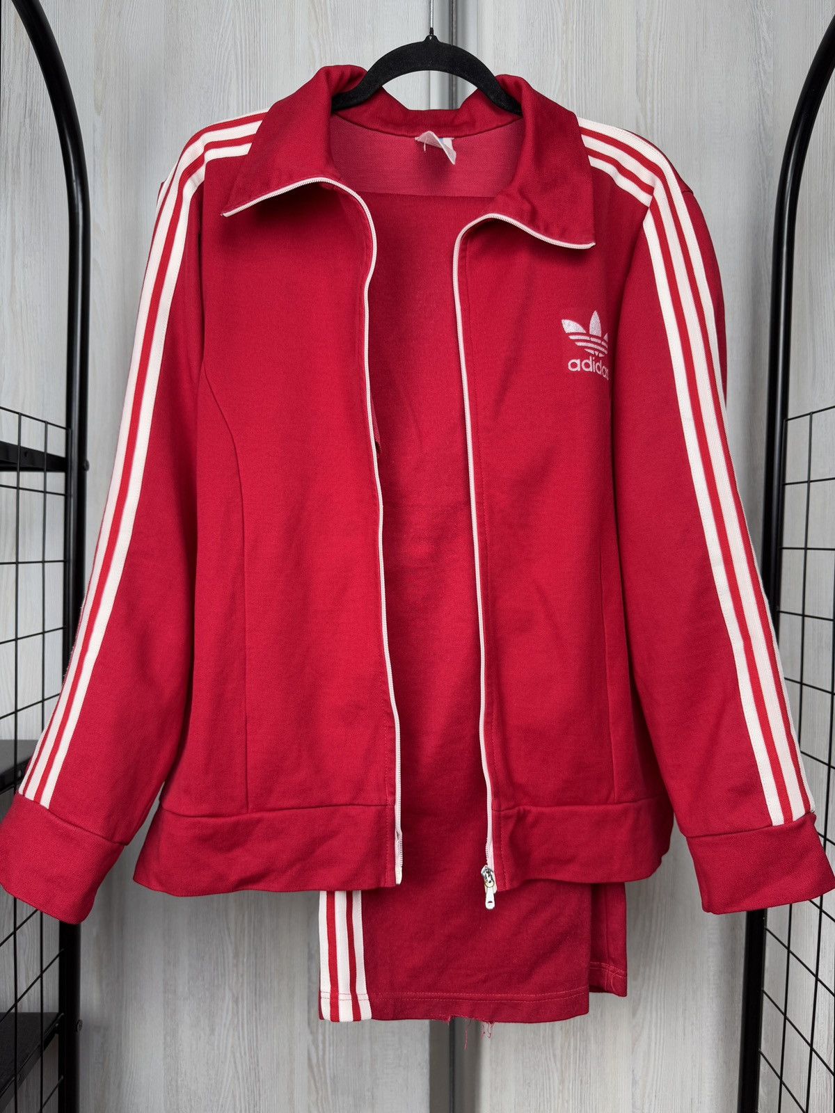 Adidas Adidas Originals Vintage 80s Red Track Suit Jacket Pants Size US L / EU 52-54 / 3 - 2 Thumbnail