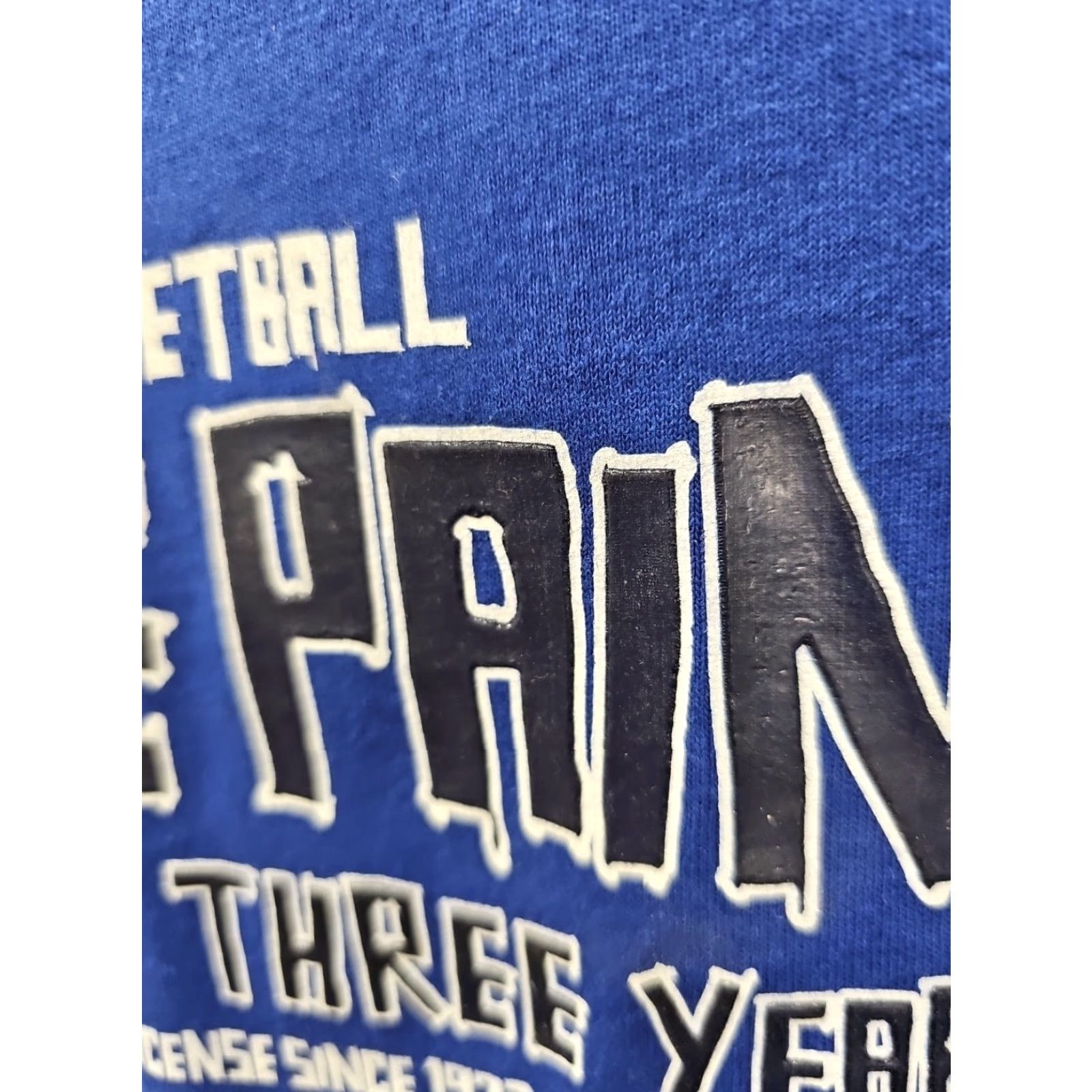 Nike VINTAGE Nike Basketball “In The Paint” Graphic T-Shirt Mens M Black Short Sleeve Crew Neck 22 Chest 29 Length 8/21ss Size US M / EU 48-50 / 2 - 5 Thumbnail