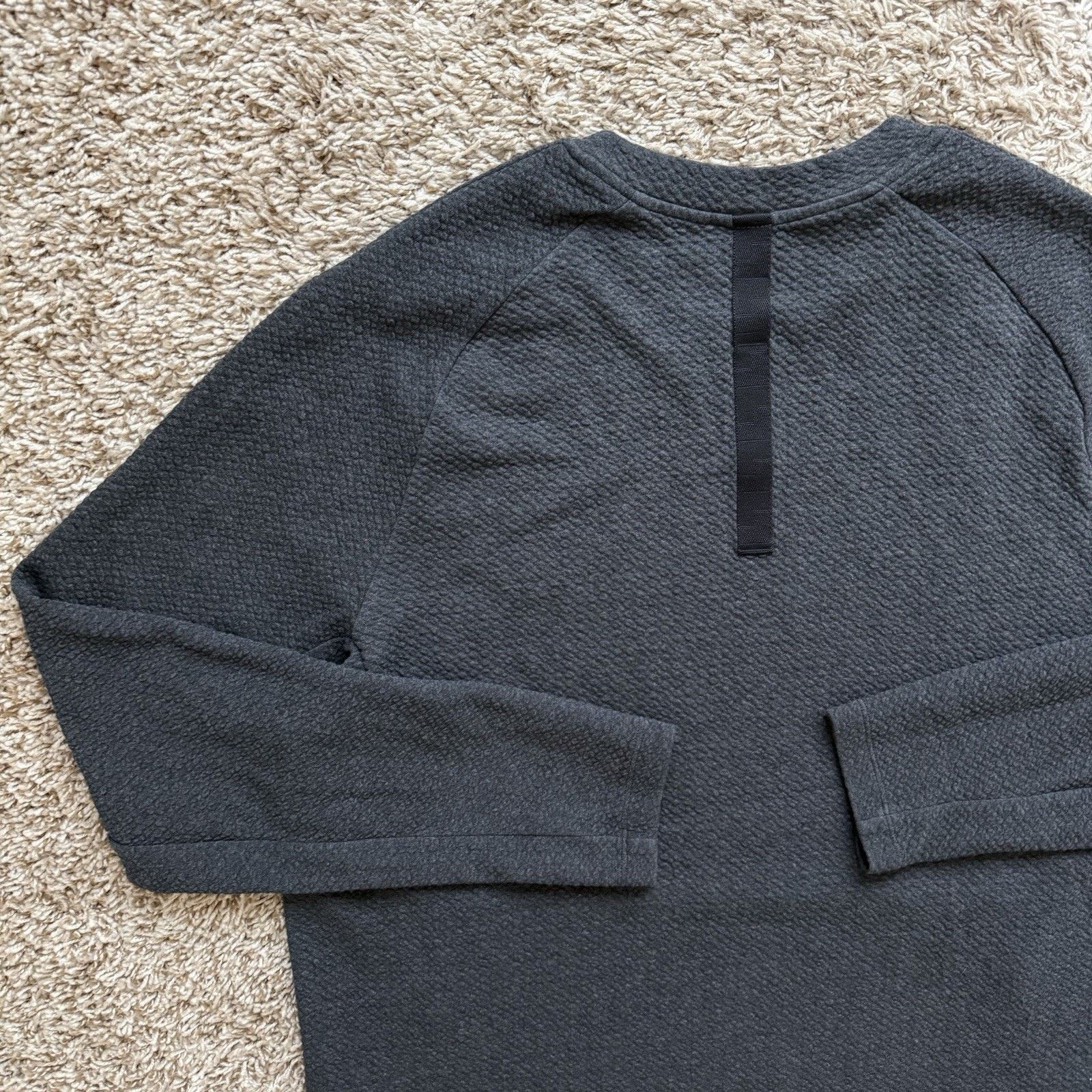 Lululemon Lululemon At Ease Crew Sweatshirt Heather Black Gray Size L Size US L / EU 52-54 / 3 - 6 Thumbnail