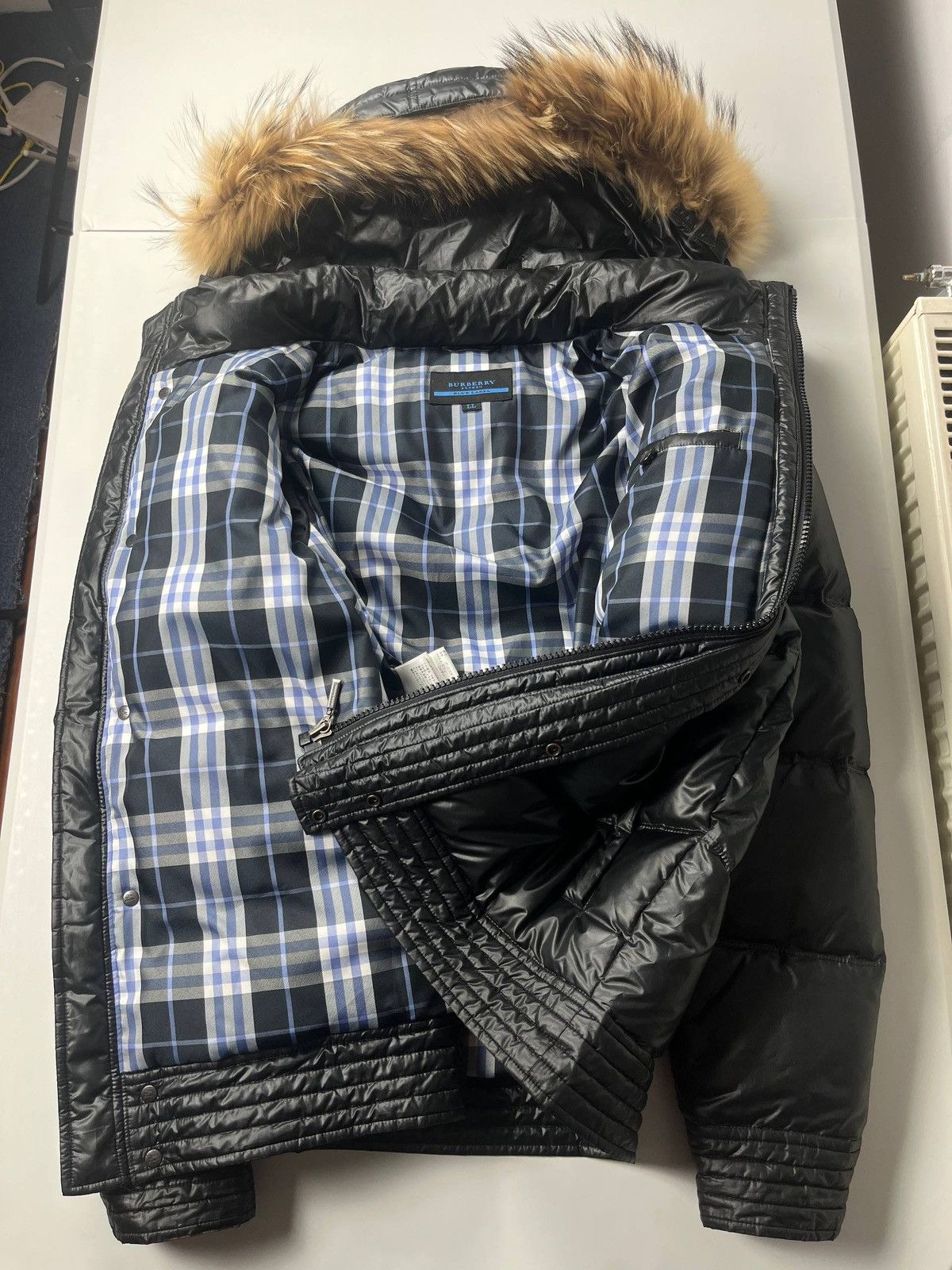 Burberry 00’ Japanese Burberry fur puffer jacket Size US L / EU 52-54 / 3 - 15 Thumbnail
