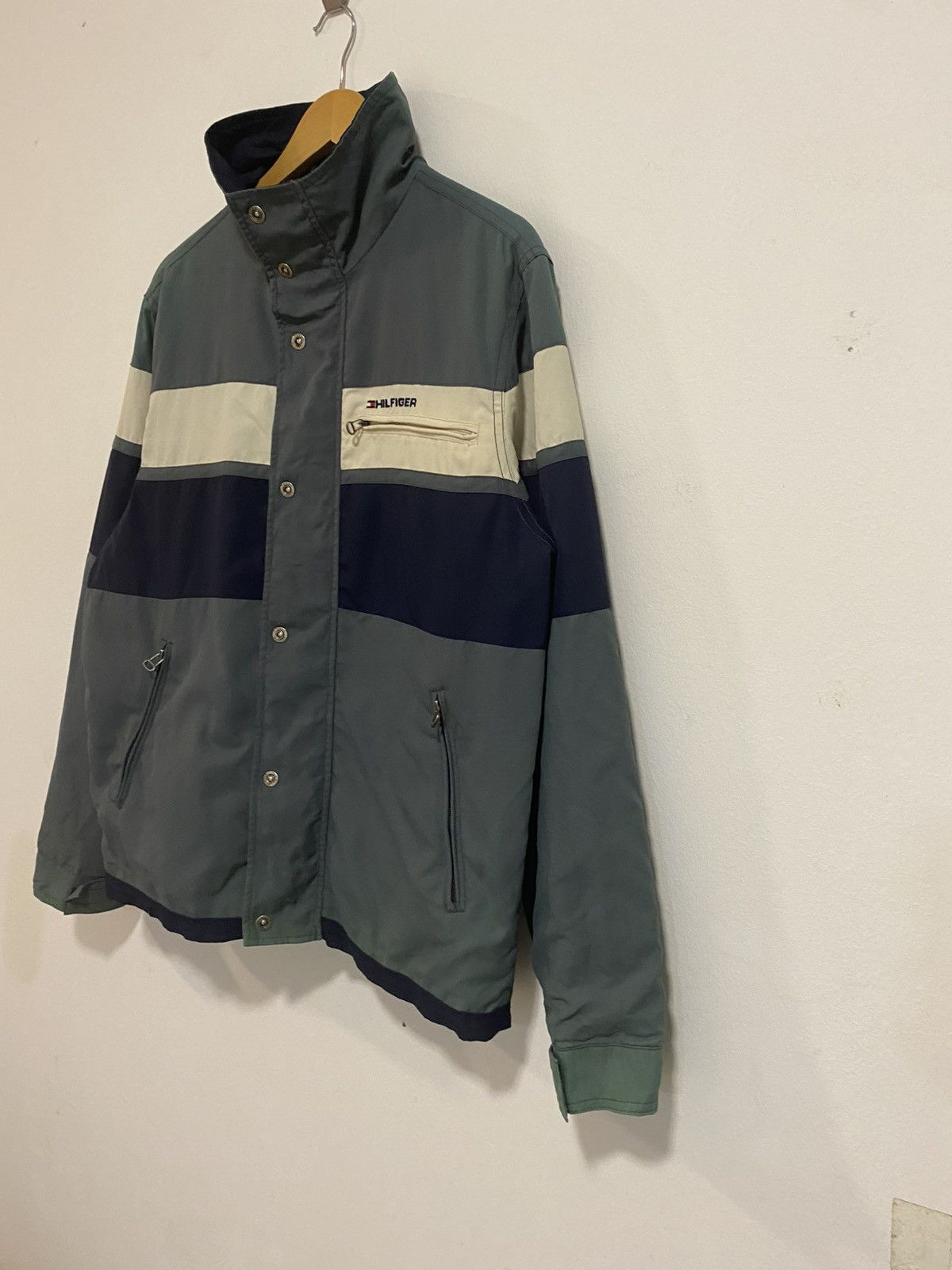 Tommy Hilfiger × Vintage Vintage Tommy Hilfiger Jacket Size US M / EU 48-50 / 2 - 2 Thumbnail