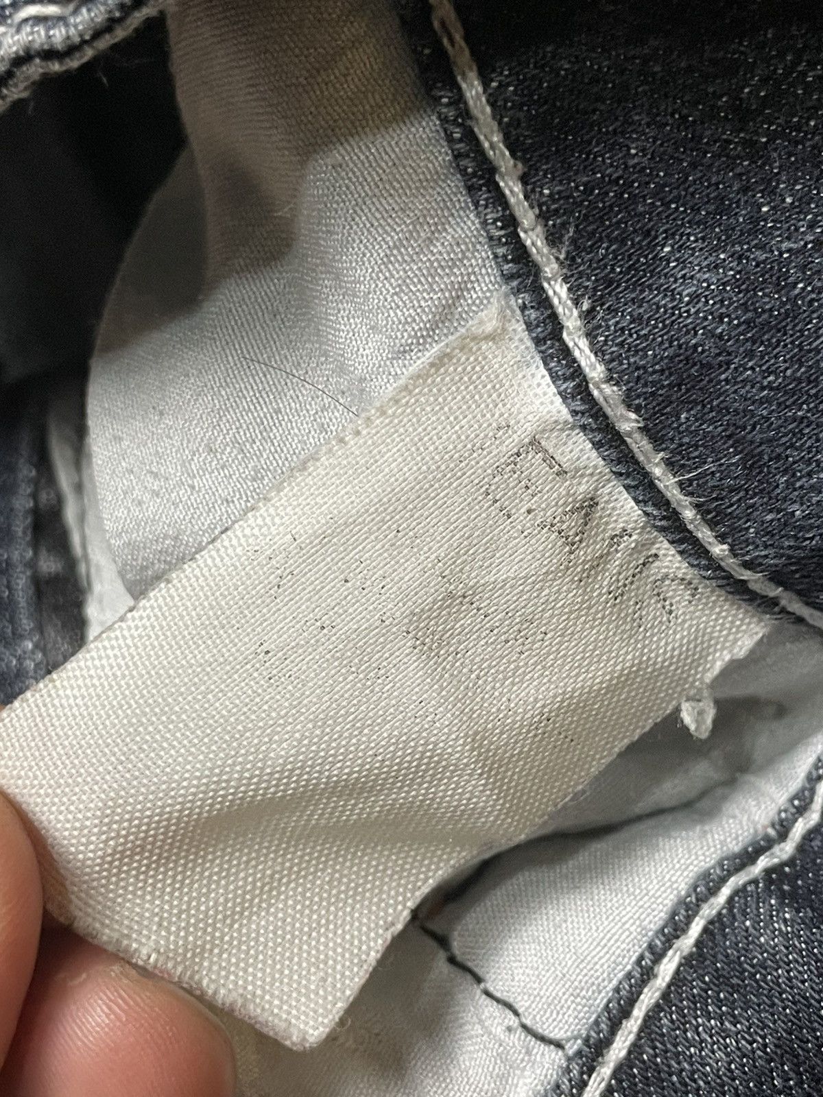 Japanese Brand × Vintage Fashion World x NIU WANG Distressed Denim Jeans (112) Size US 31 - 10 Thumbnail