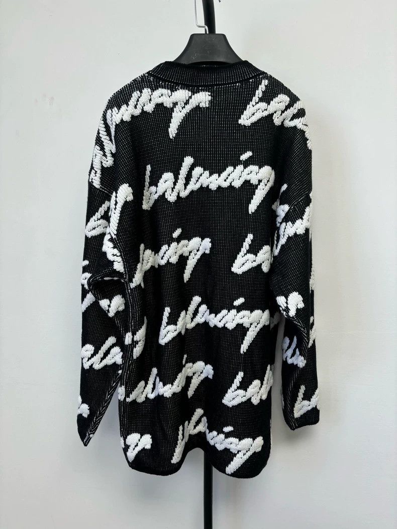 Balenciaga Balenciaga Logo Printed Crew Neck Pullover Long Sleeve Swe Size US M / EU 48-50 / 2 - 2 Thumbnail