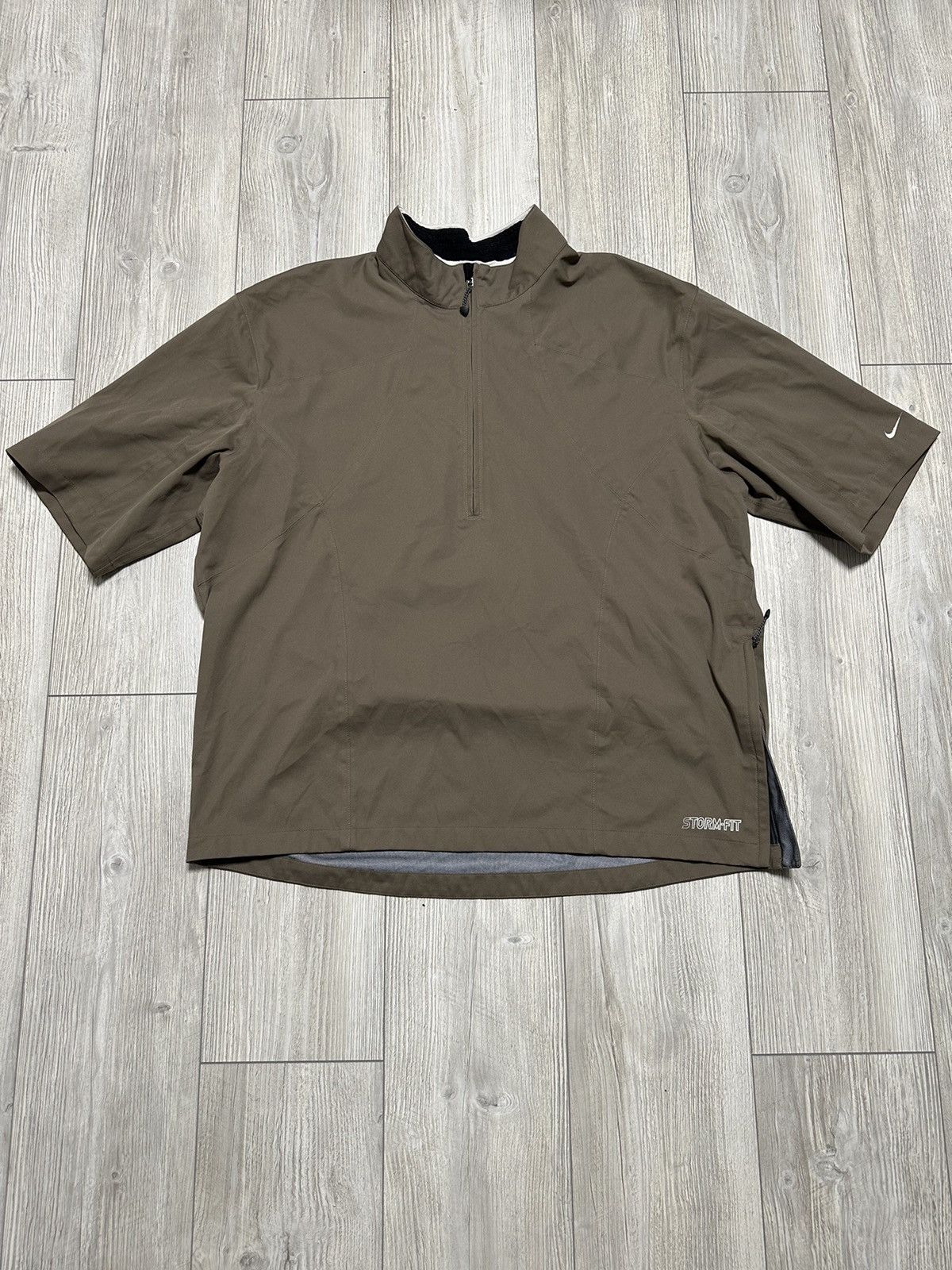 Nike Vintage Nike Golf Y2K Style Short Sleeve Storm Jacket Tshirt Size US XXL / EU 58 / 5 - 1 Thumbnail