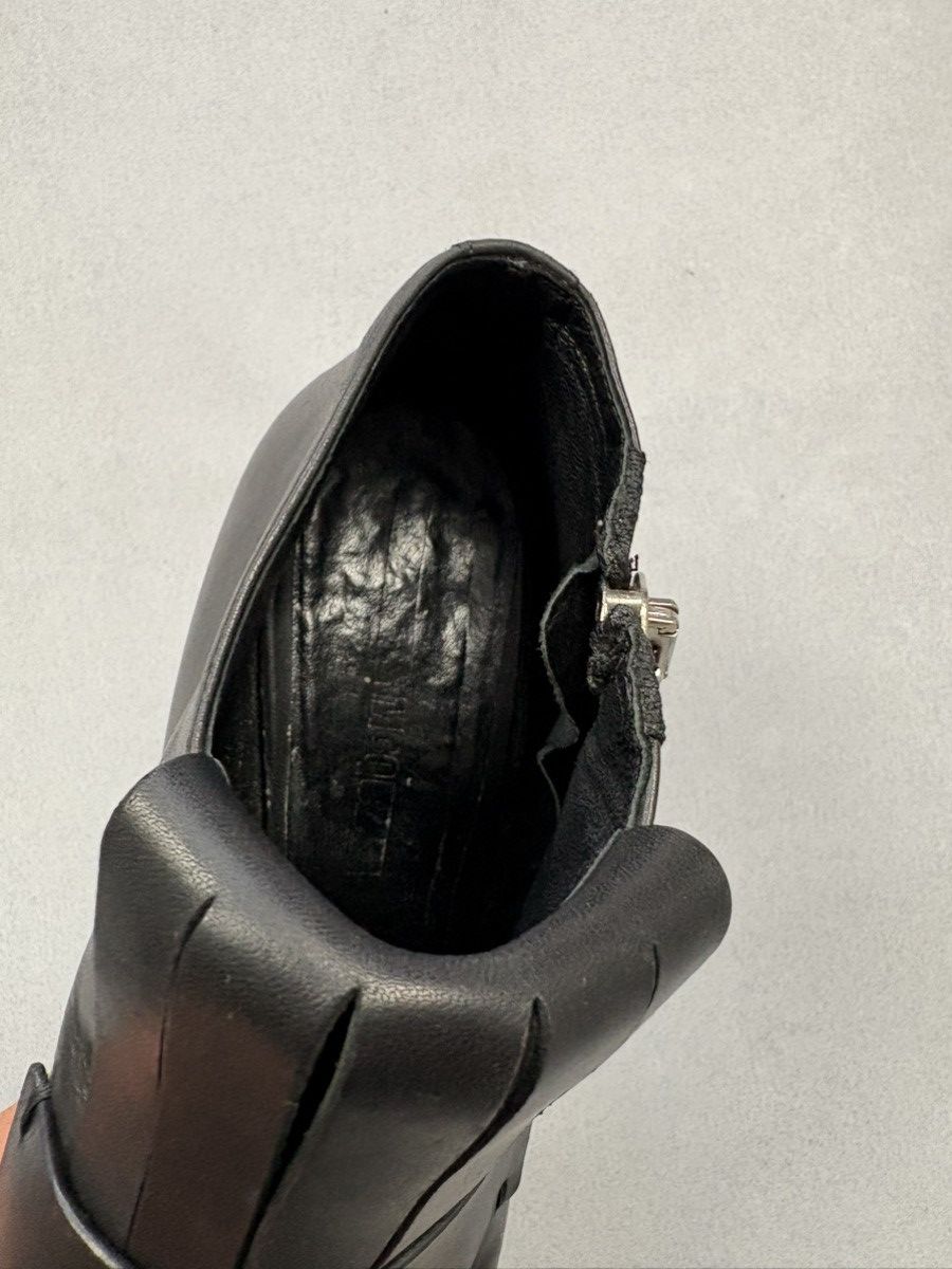 Alexander McQueen Alexander McQueen McQ Black Leather Zipper Block Heel Boots Size US 8 / IT 38 - 17 Thumbnail