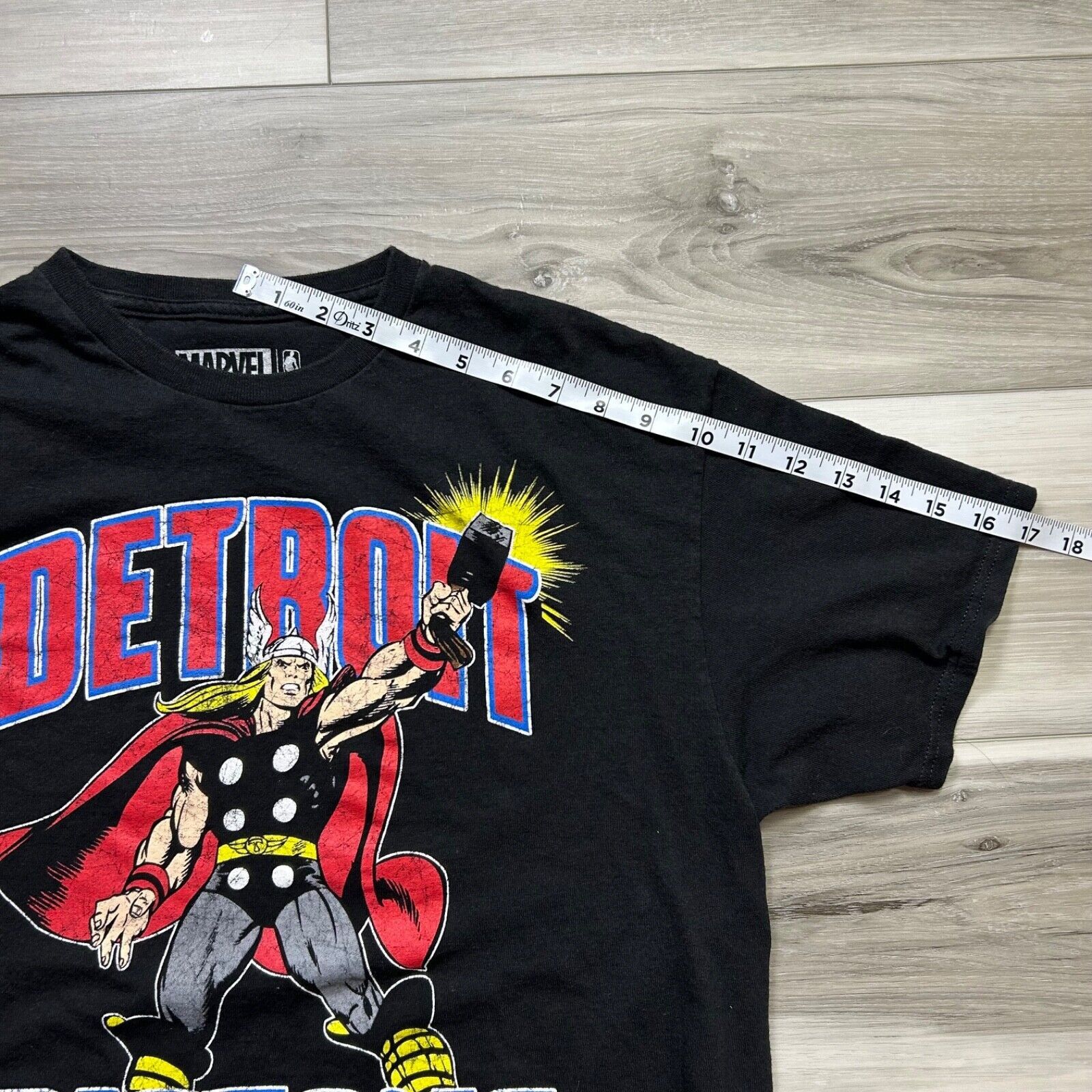 Marvel Comics Detroit Pistons Marvel T Shirt NBA x Marvel Men's Large Size US L / EU 52-54 / 3 - 5 Thumbnail