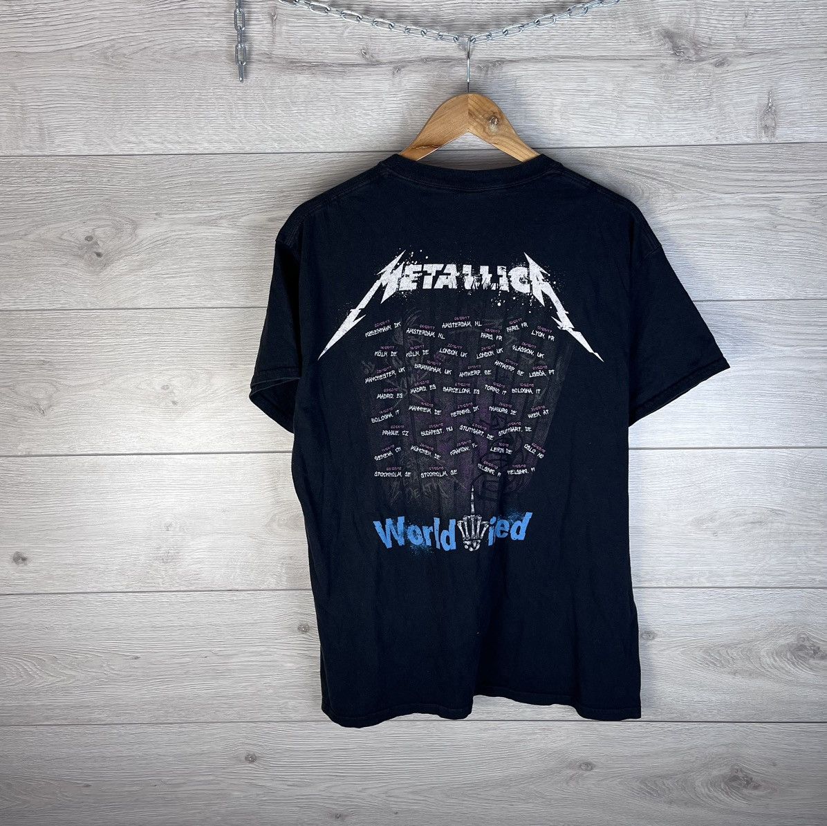 Fruit Of The Loom Men’s merch T-shirt Metallica size L 2017s Size US L / EU 52-54 / 3 - 10 Thumbnail