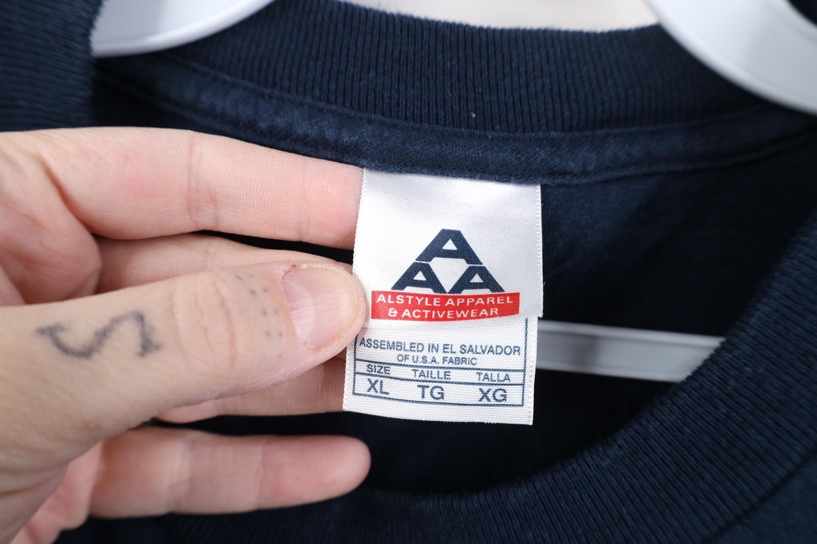 Vintage Vintage 90s Y2K Federal Bureau of Investigation T-Shirt Blue Size US XL / EU 56 / 4 - 8 Thumbnail