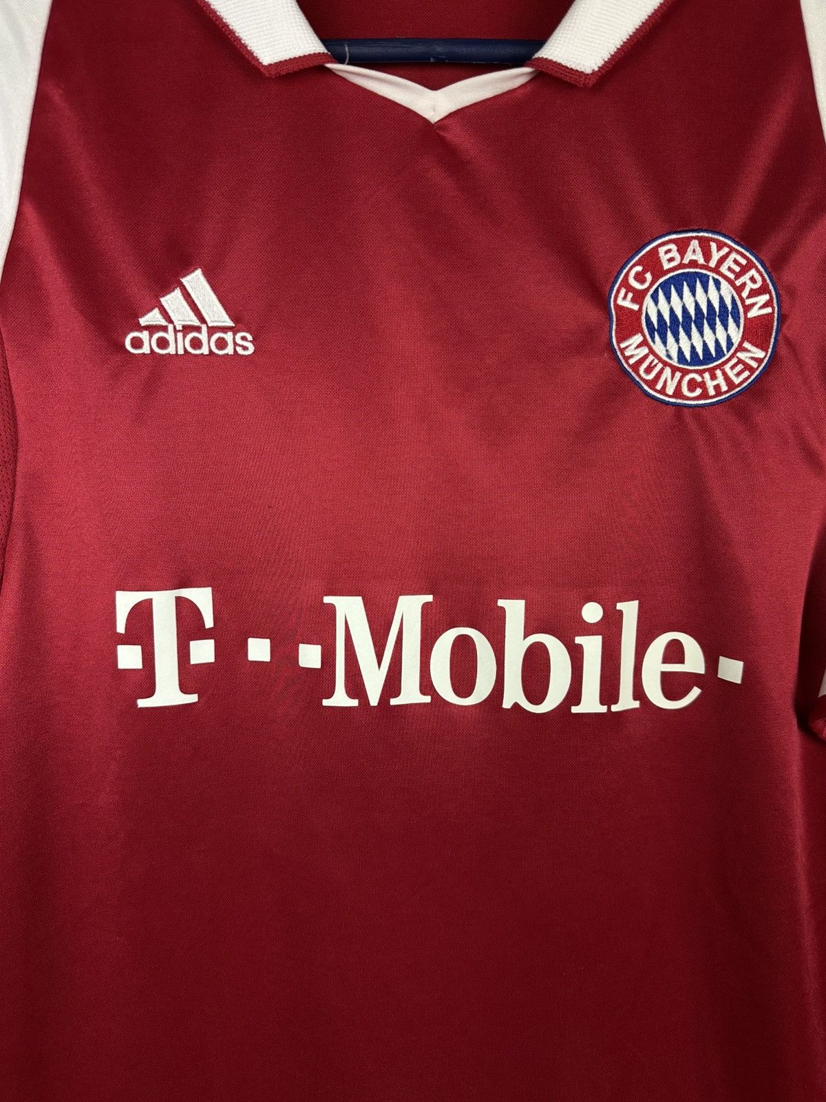 Adidas BAYERN MUNICH 2003-04 MAKAAY FOOTBALL SHIRT JERSEY ADIDAS Size US L / EU 52-54 / 3 - 4 Thumbnail