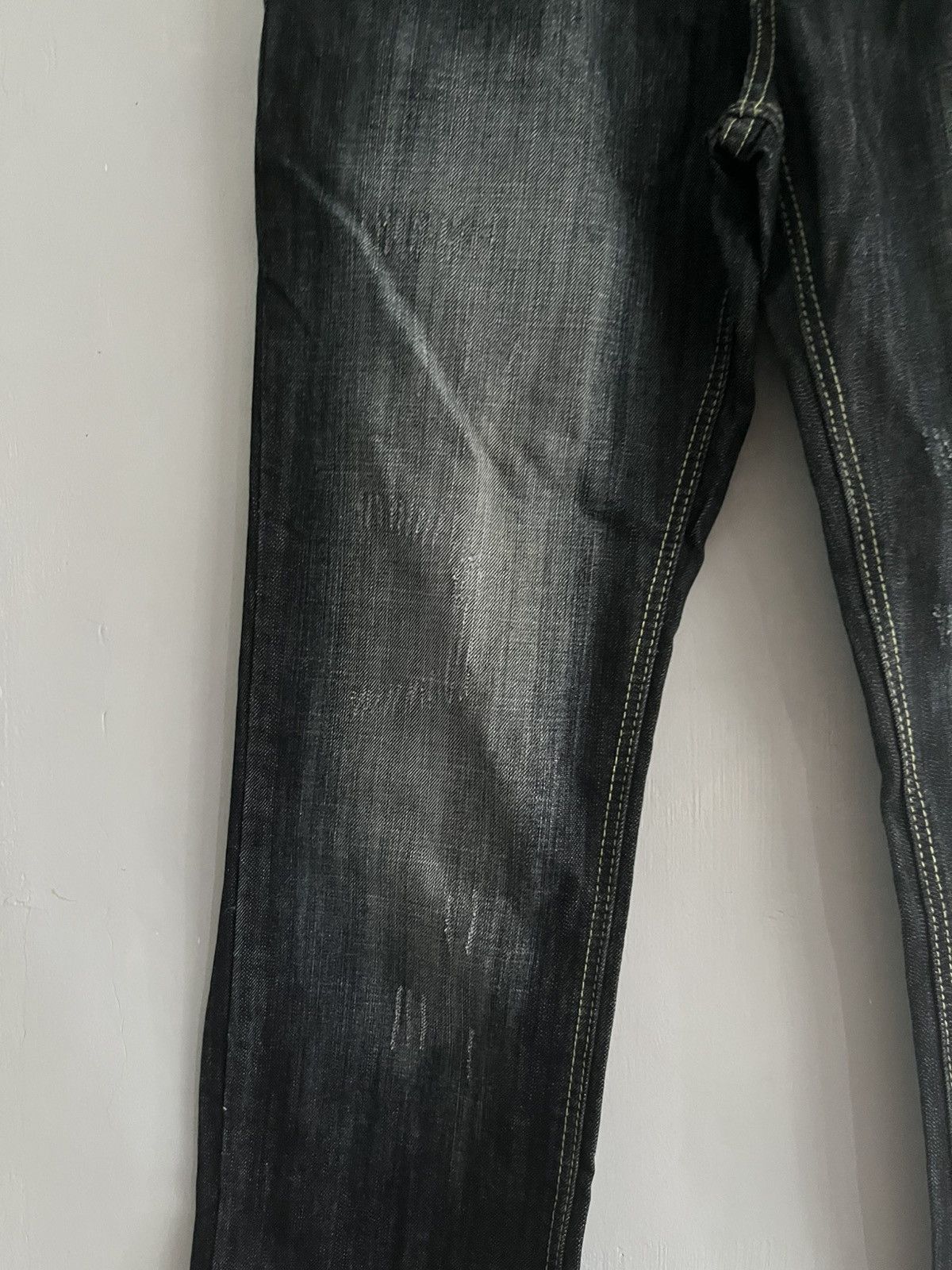 Dolce & Gabbana SS06 Dolce And Gabanna Eyelet Distressed Jeans Size US 33 - 3 Thumbnail