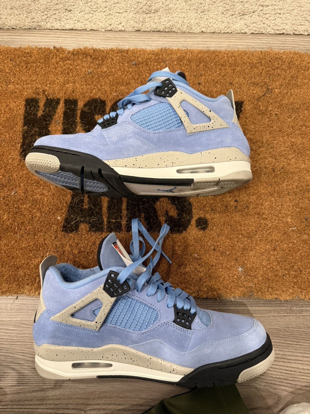Nike Air Jordan 4 Retro Size US 10 / EU 43 - 2 Thumbnail
