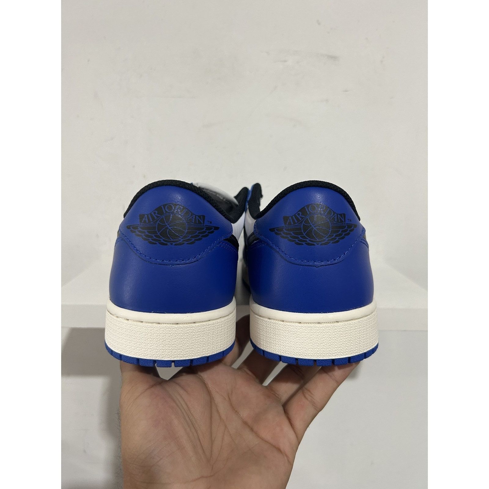 Jordan Brand JORDAN 1 LOW GAME ROYAL SIZE 13 NEW Size US 13 / EU 46 - 4 Thumbnail