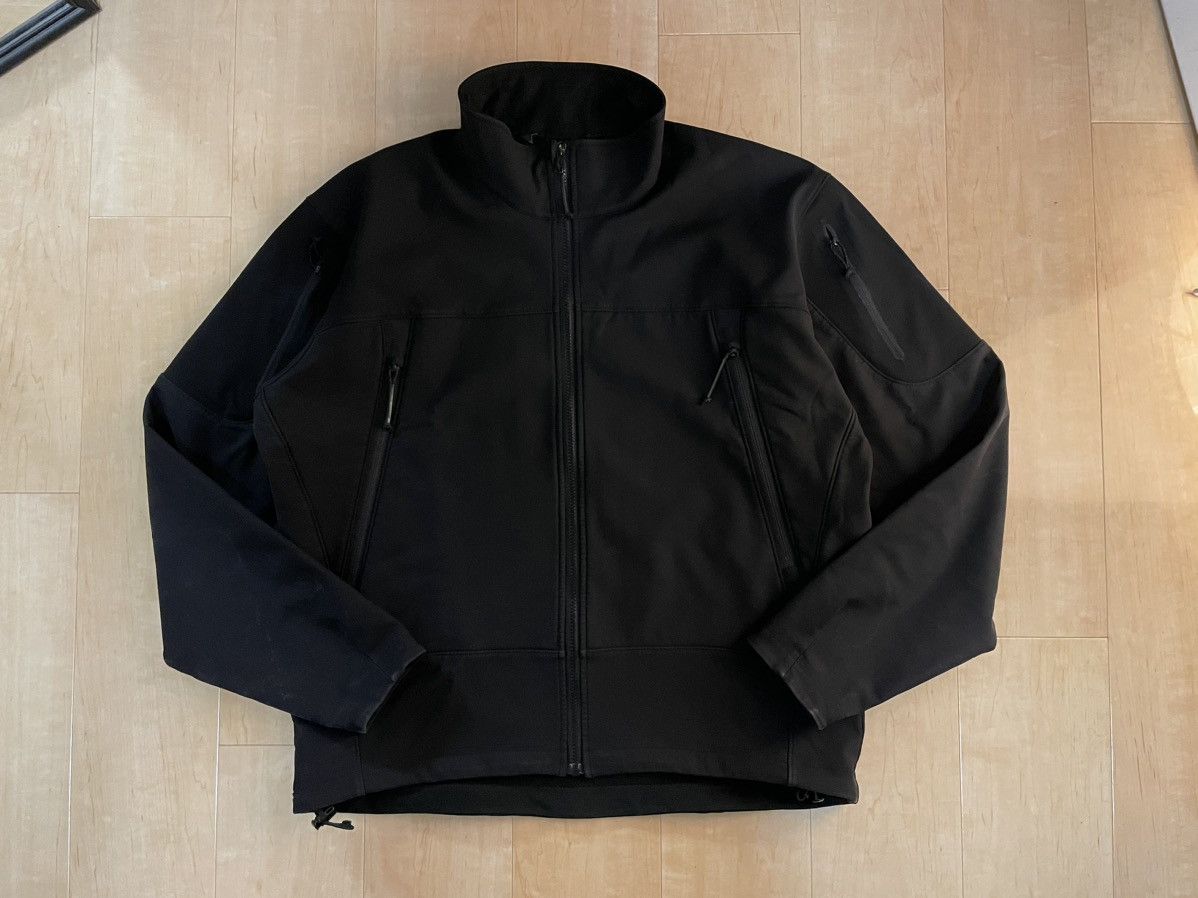 image of Arcteryx x Military Arc'teryx Leaf Bravo Jacket in Black, Men's (Size XL)