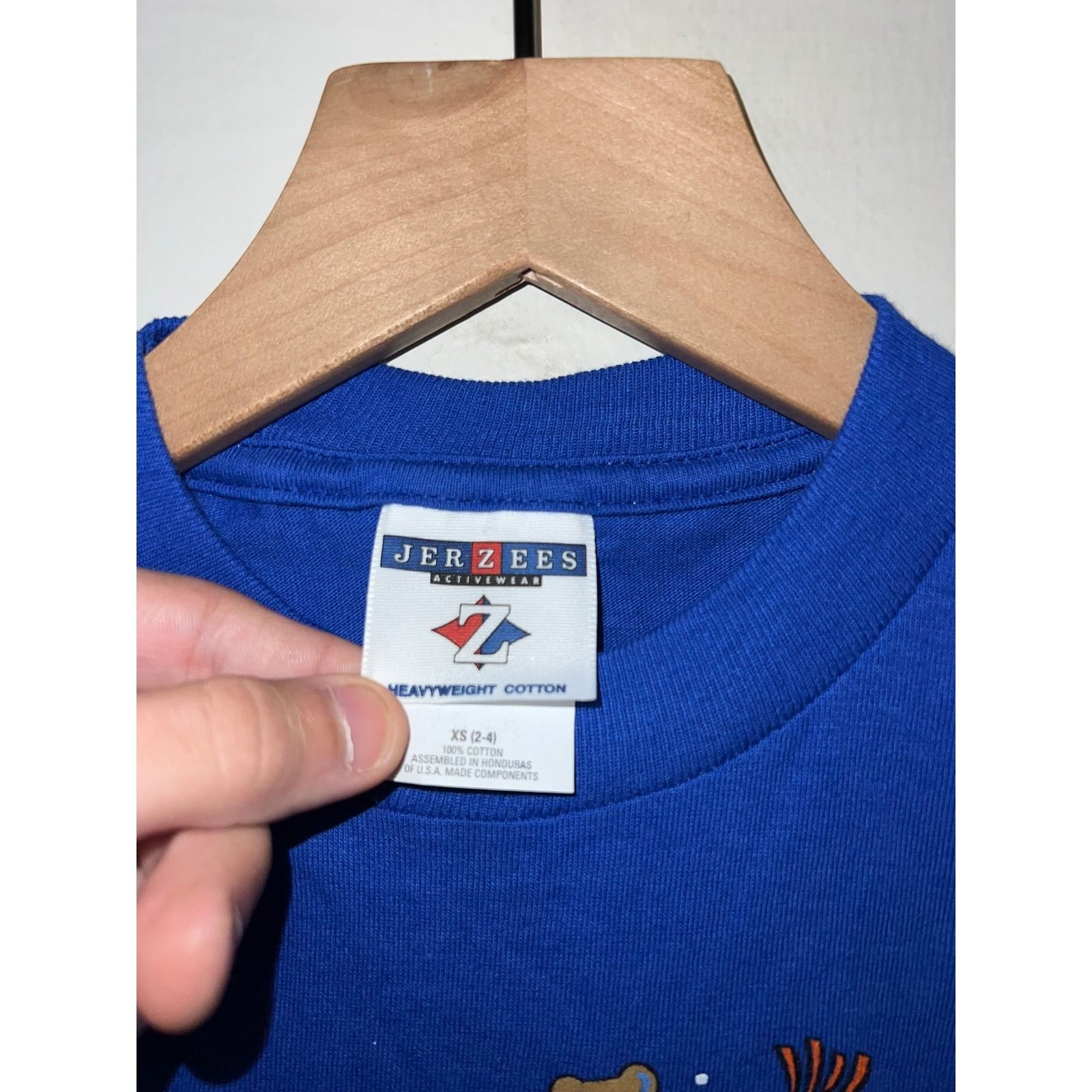 Jerzees 90s Youth Snow Mountain Hot Chocolate Buddies Shirt Kid's XS Size XS / US 0-2 / IT 36-38 - 5 Thumbnail